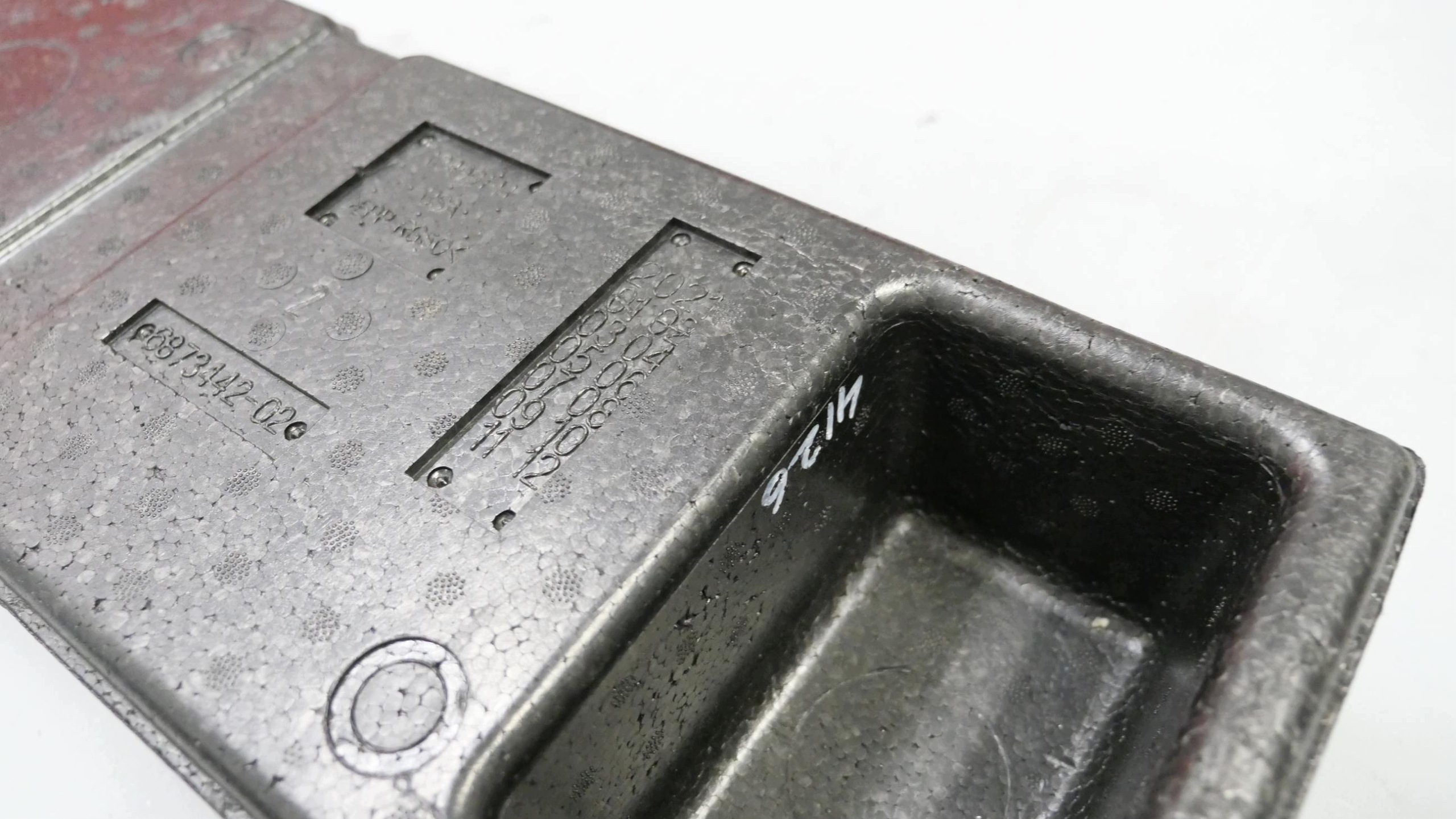 BMW X3 G01 X4 G02 Insert Coffre 6873442 image 6