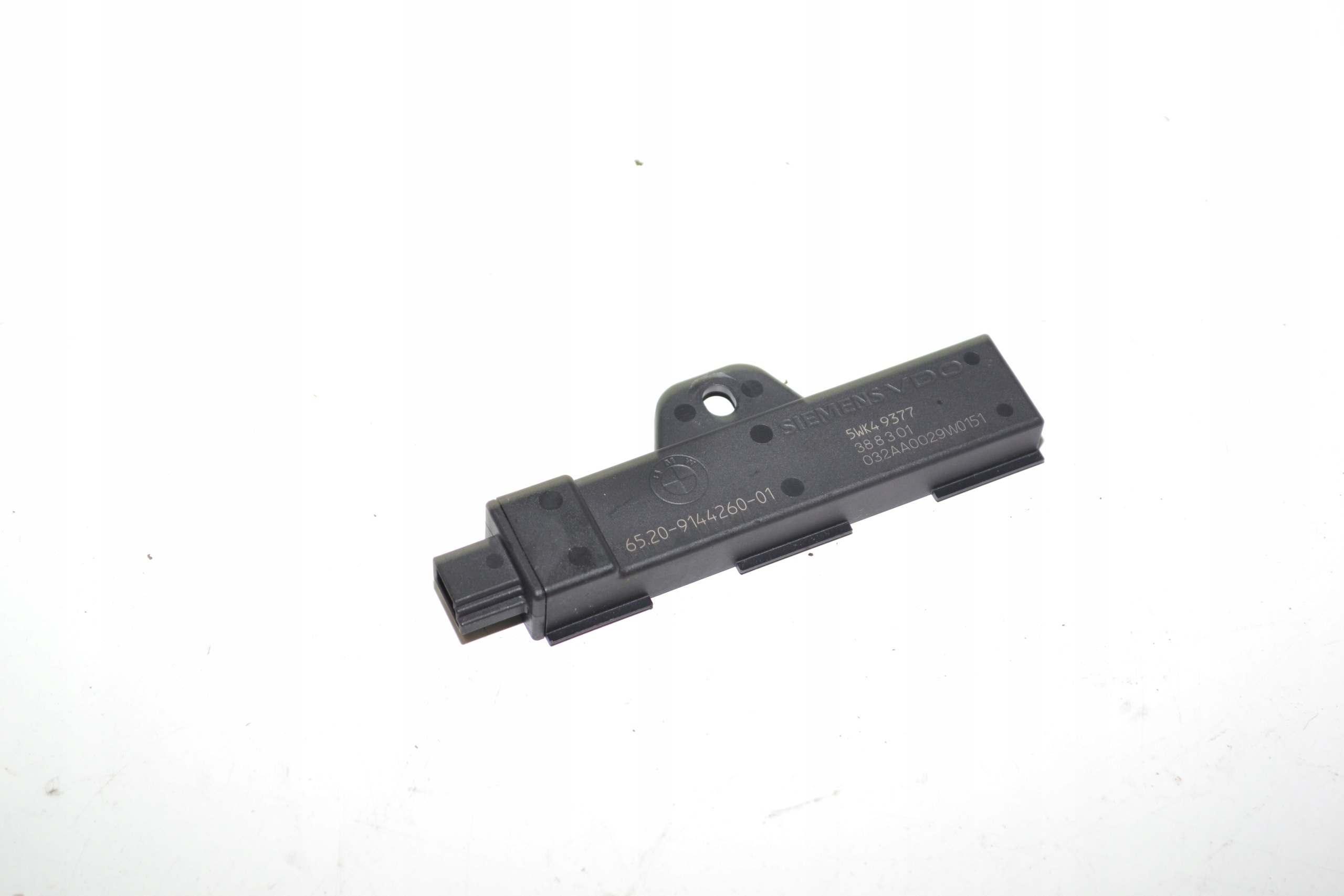 BMW 7er F01 F02 Komfortantenne 9144260 image 2