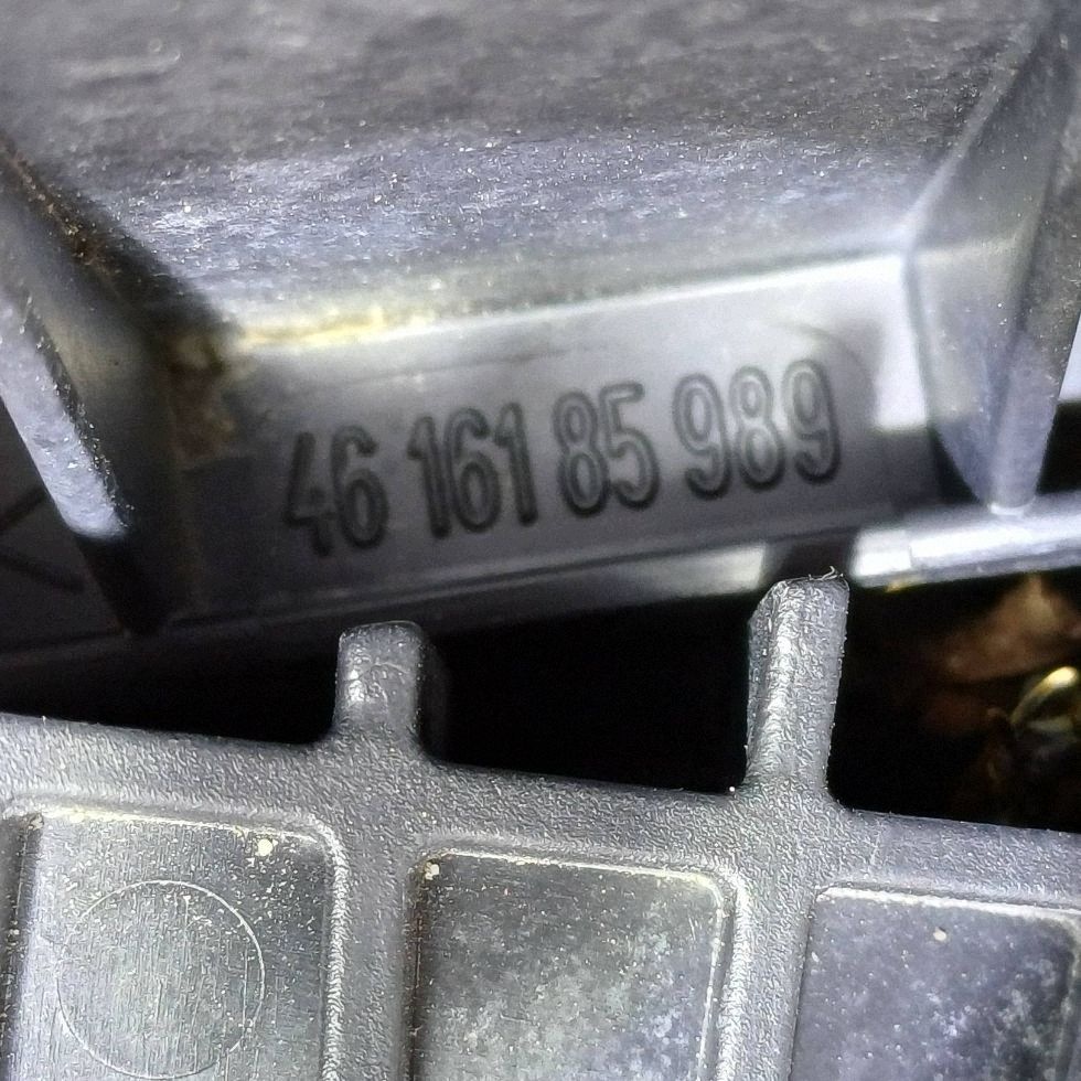 Luftfilterhus Ford Mondeo MK4 2.0 Diesel DRC122167 image 3
