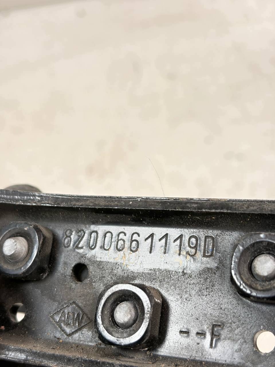 Renault Master 3/4 Movano 10- Sliding Door Roller Trolley OEM