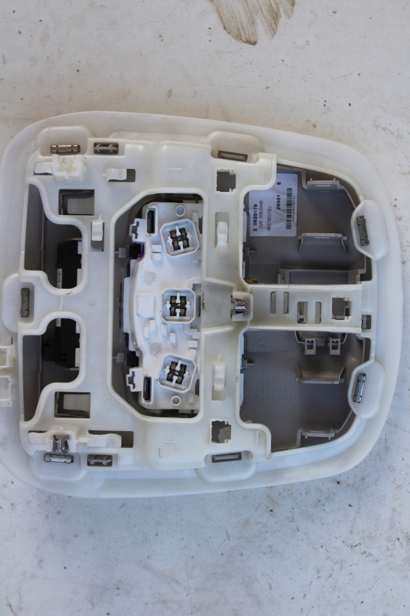 Lâmpada de Teto 98279031BJ Toyota Proace II image 3