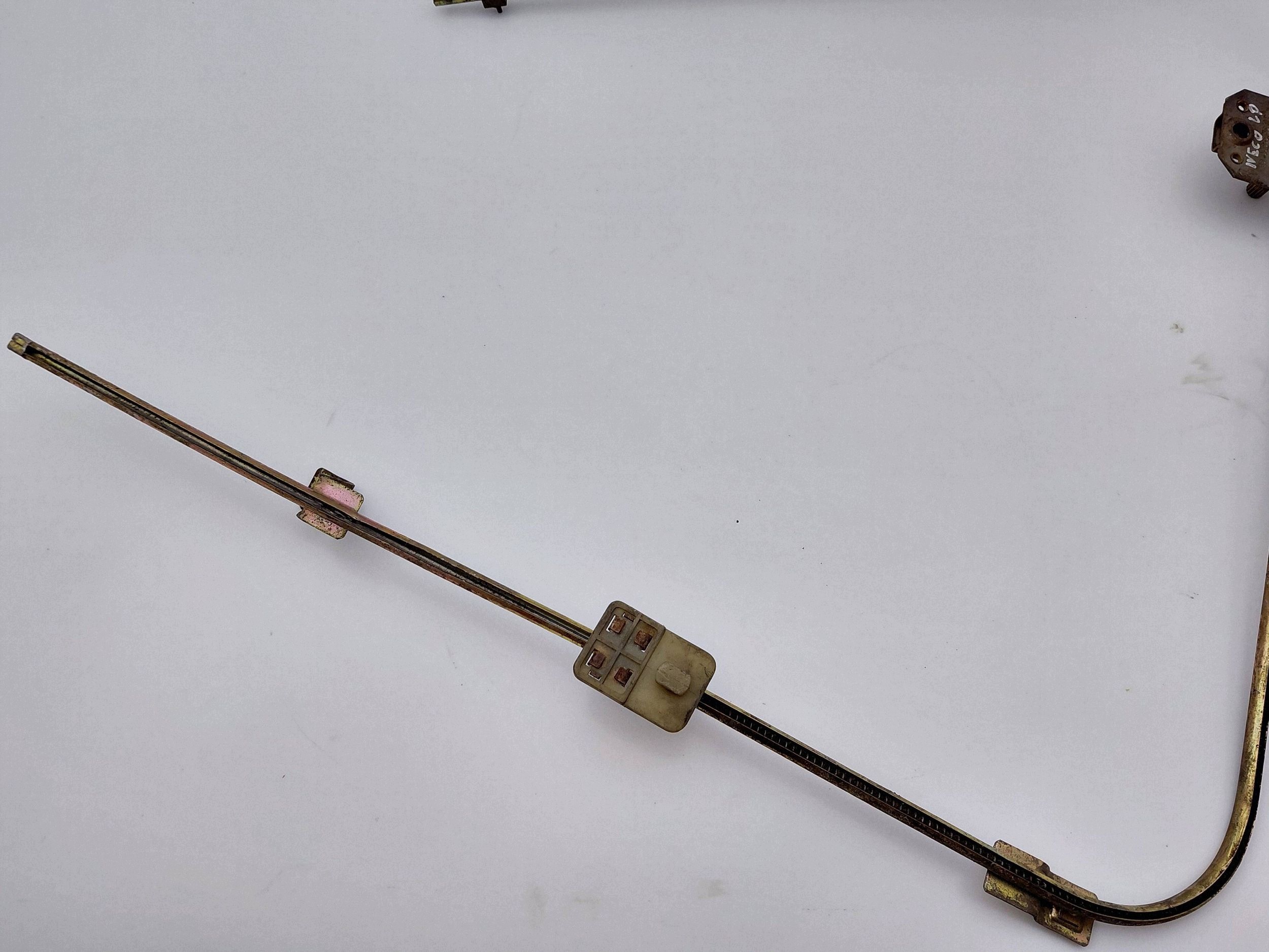 Raambediening Links Voor Iveco Daily 93926735 image 4