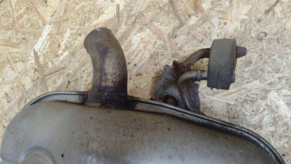 Auspuffrohr hinten VW Passat B6 3C0120S image 3
