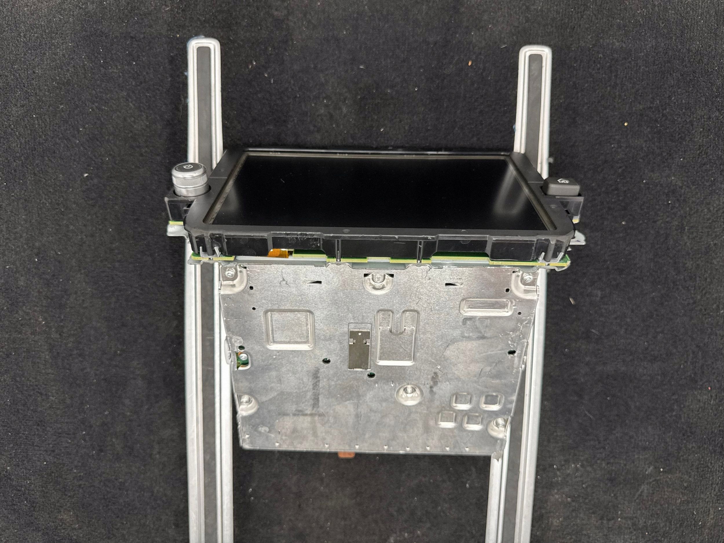 Radio Navigation Smart Forfour II W453 OEM DCAMTV-M-MBA453402 image 4