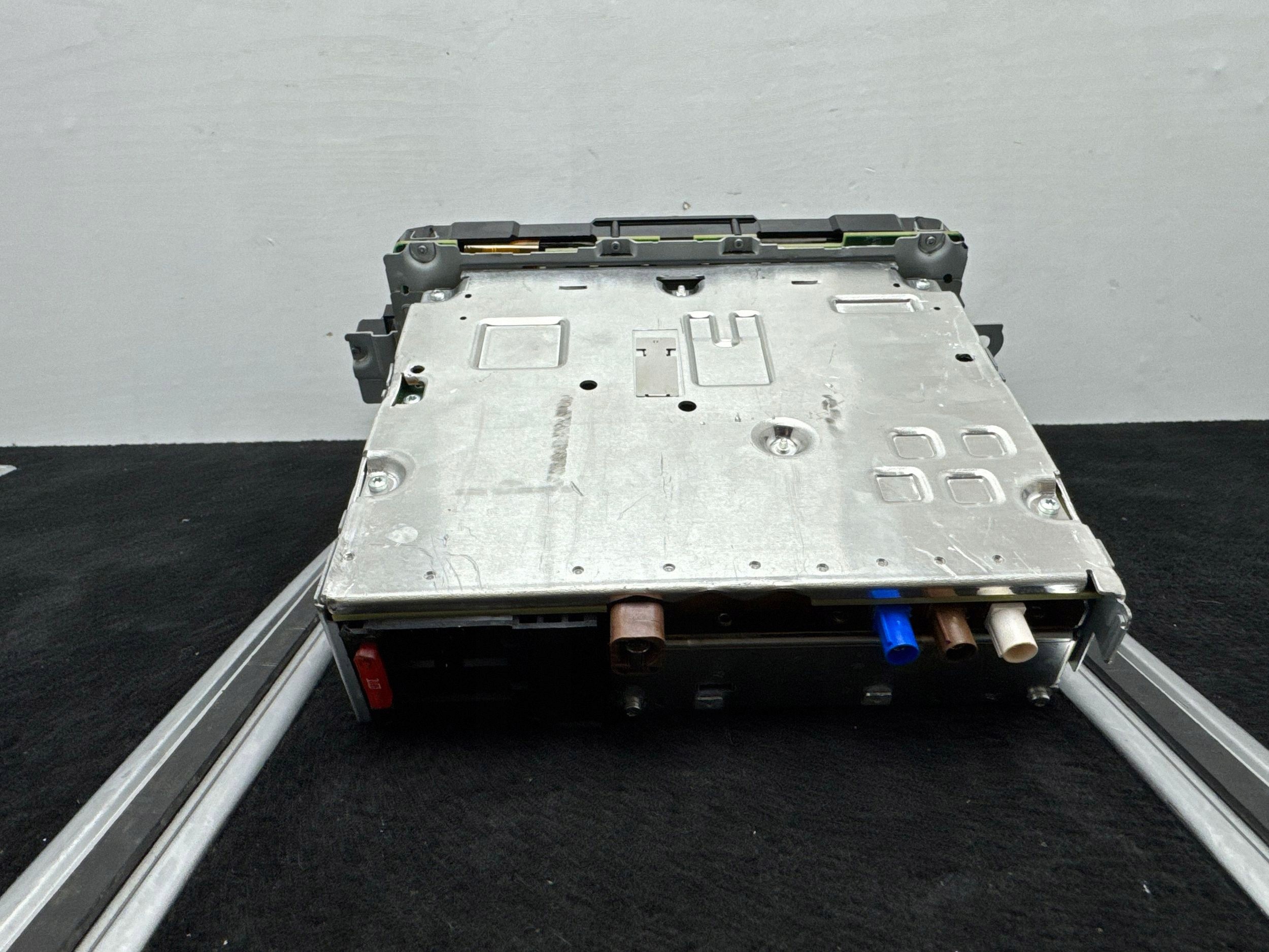 Radio Navigation Smart Forfour II W453 OEM DCAMTV-M-MBA453402 image 6