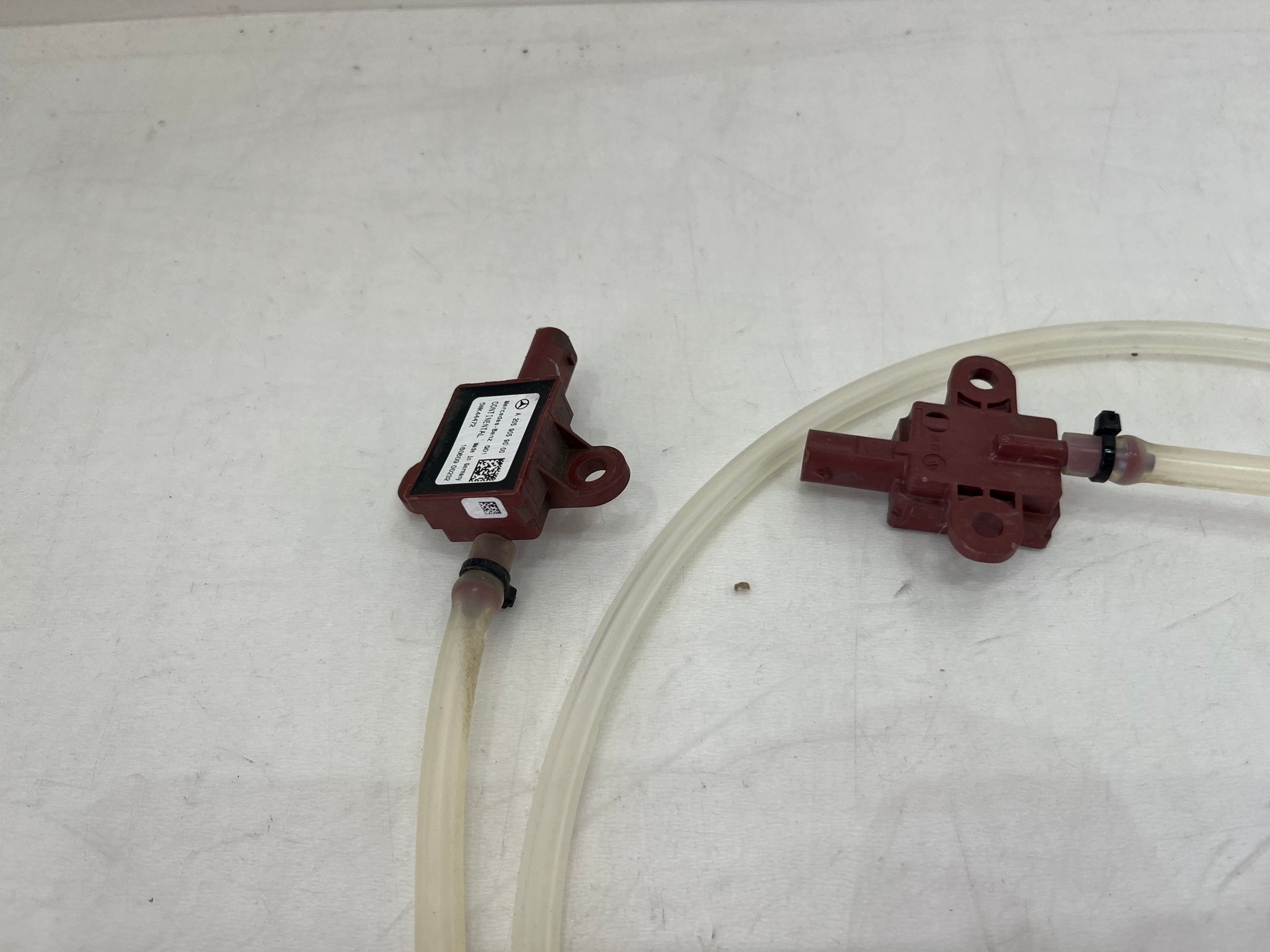 Sensor Proteção Pedestre Mercedes Classe C W205 A2059059000 image 6