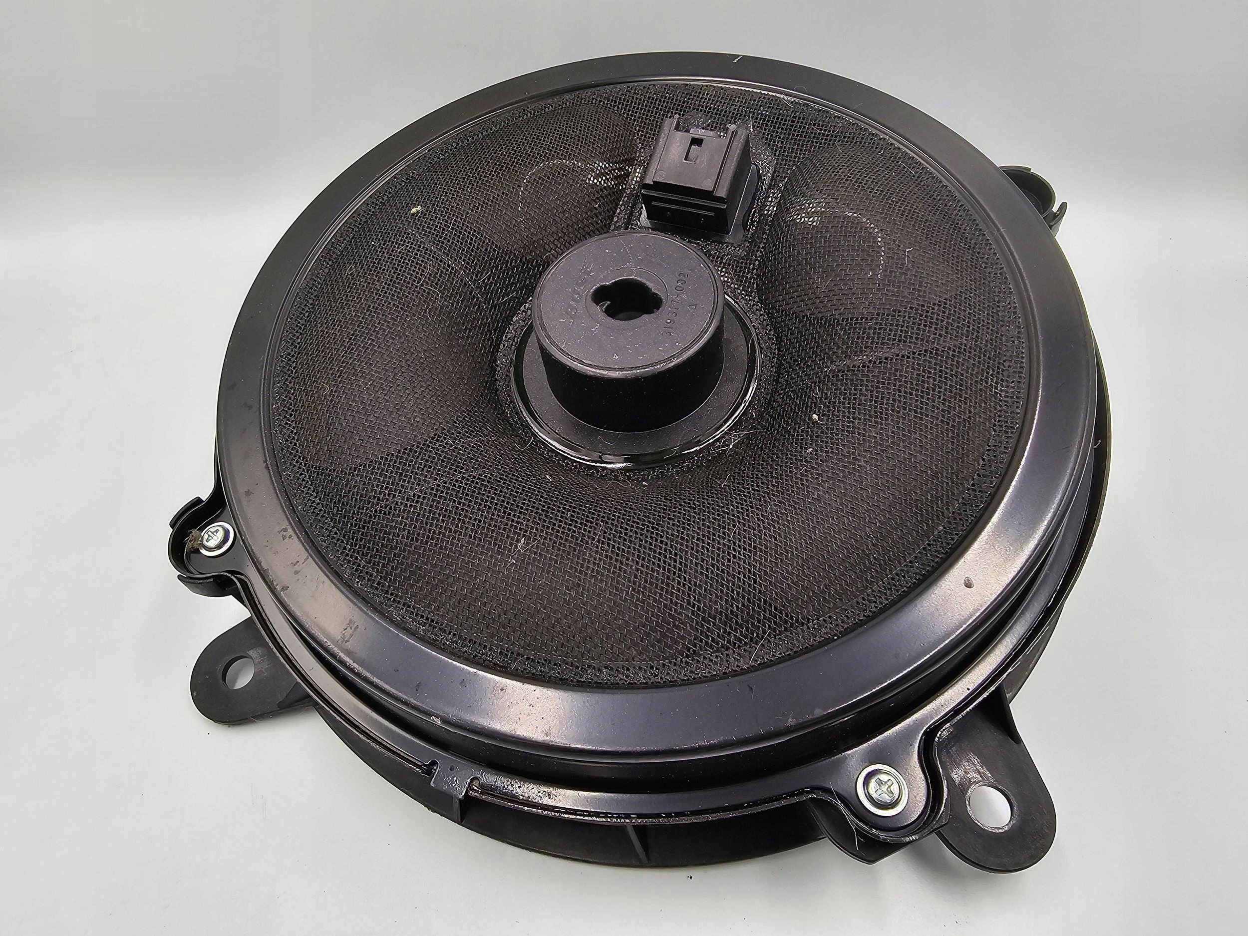 Altavoz Puerta Delantera Mazda CX-5 Bose KD4566A60 image 2