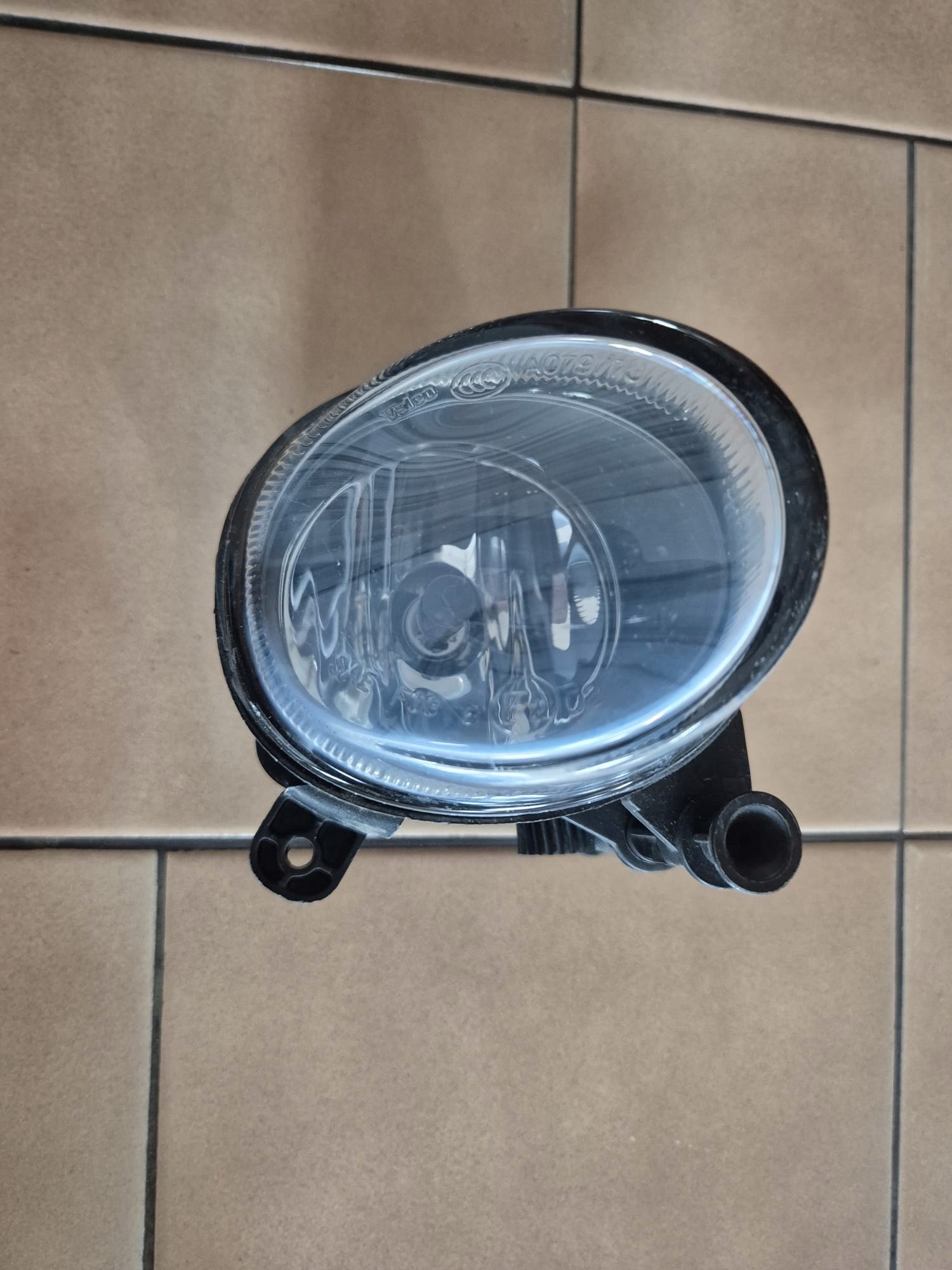 Halogeni oikea etuvalo VW Passat CC 8T0941700E image 2