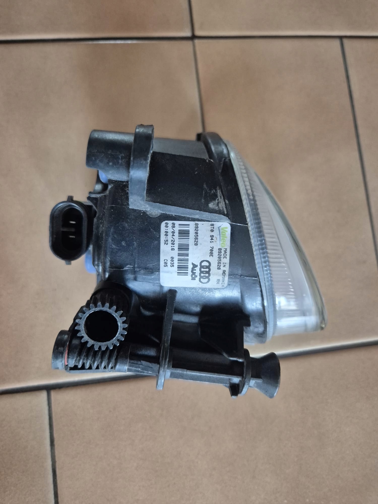 Halogeni oikea etuvalo VW Passat CC 8T0941700E image 4