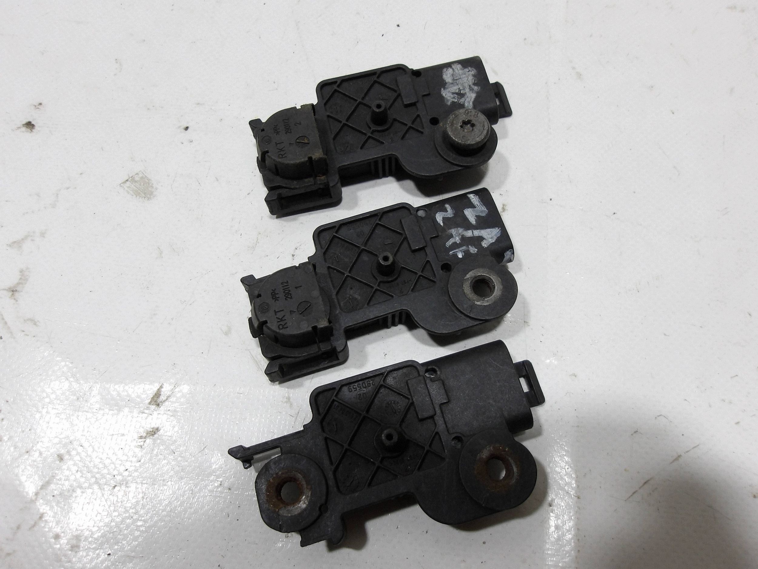 Opel Zafira B Astra H Botsingsensor PEC10127 image 3