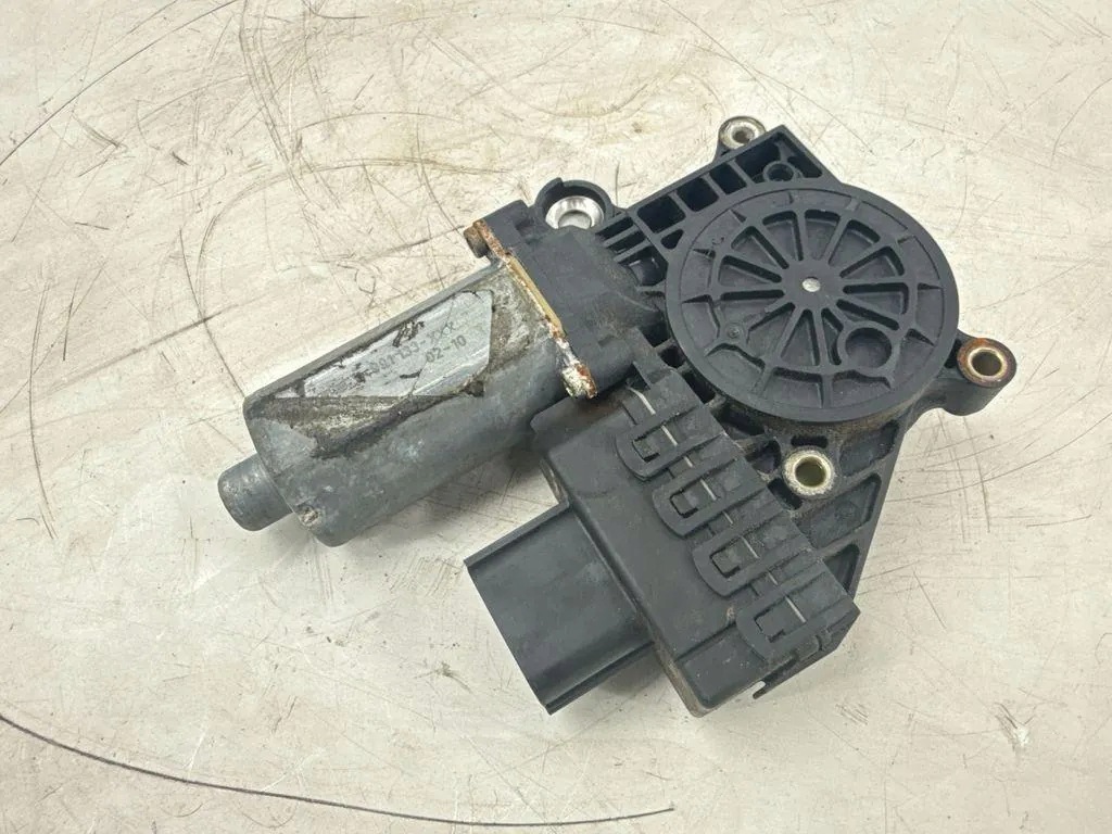 Used Right Front Window Regulator Jaguar X Type 0130821947 image 4