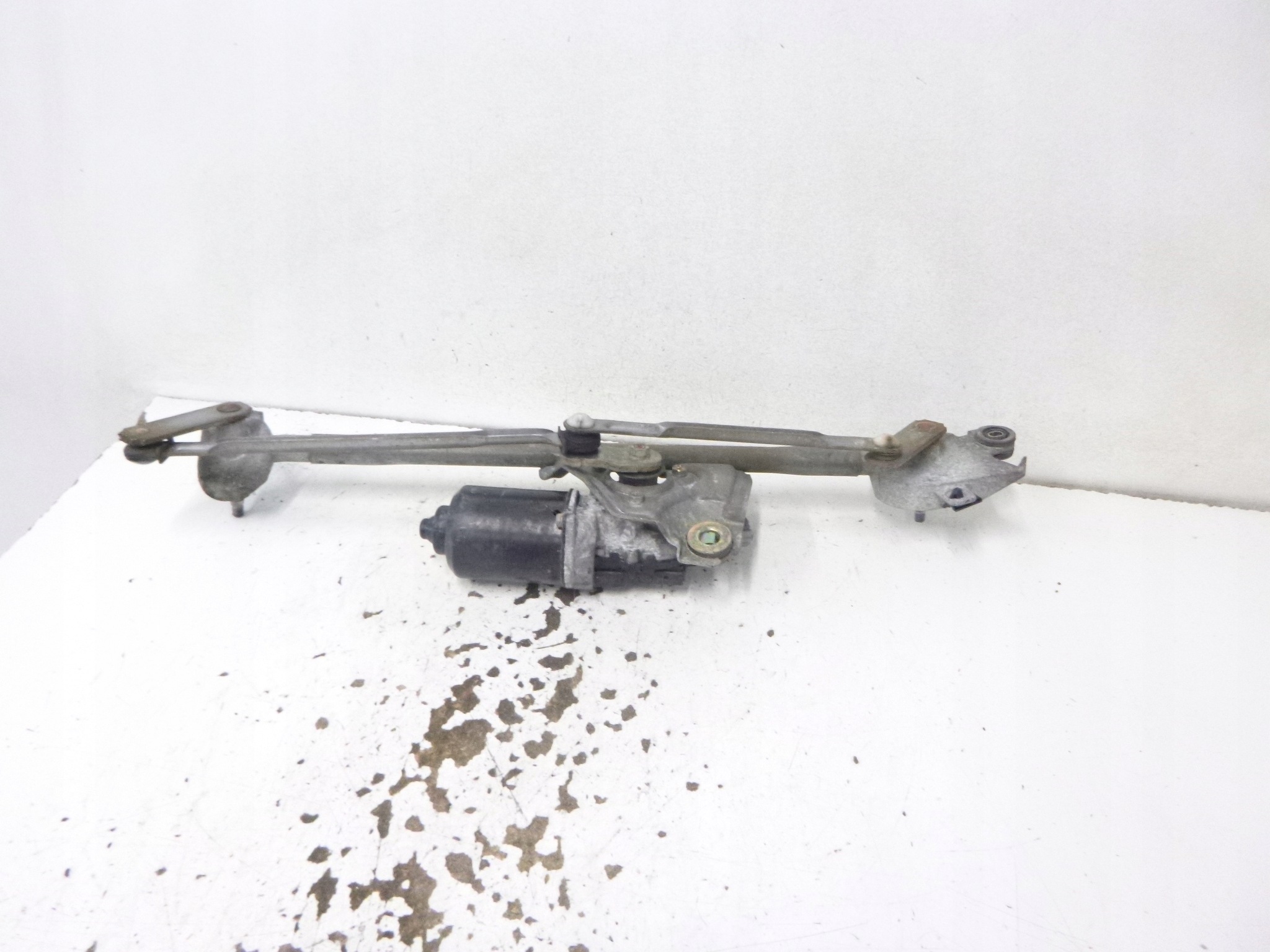 Mitsubishi OE 159200-7160 Ruitenwissermotor image 6