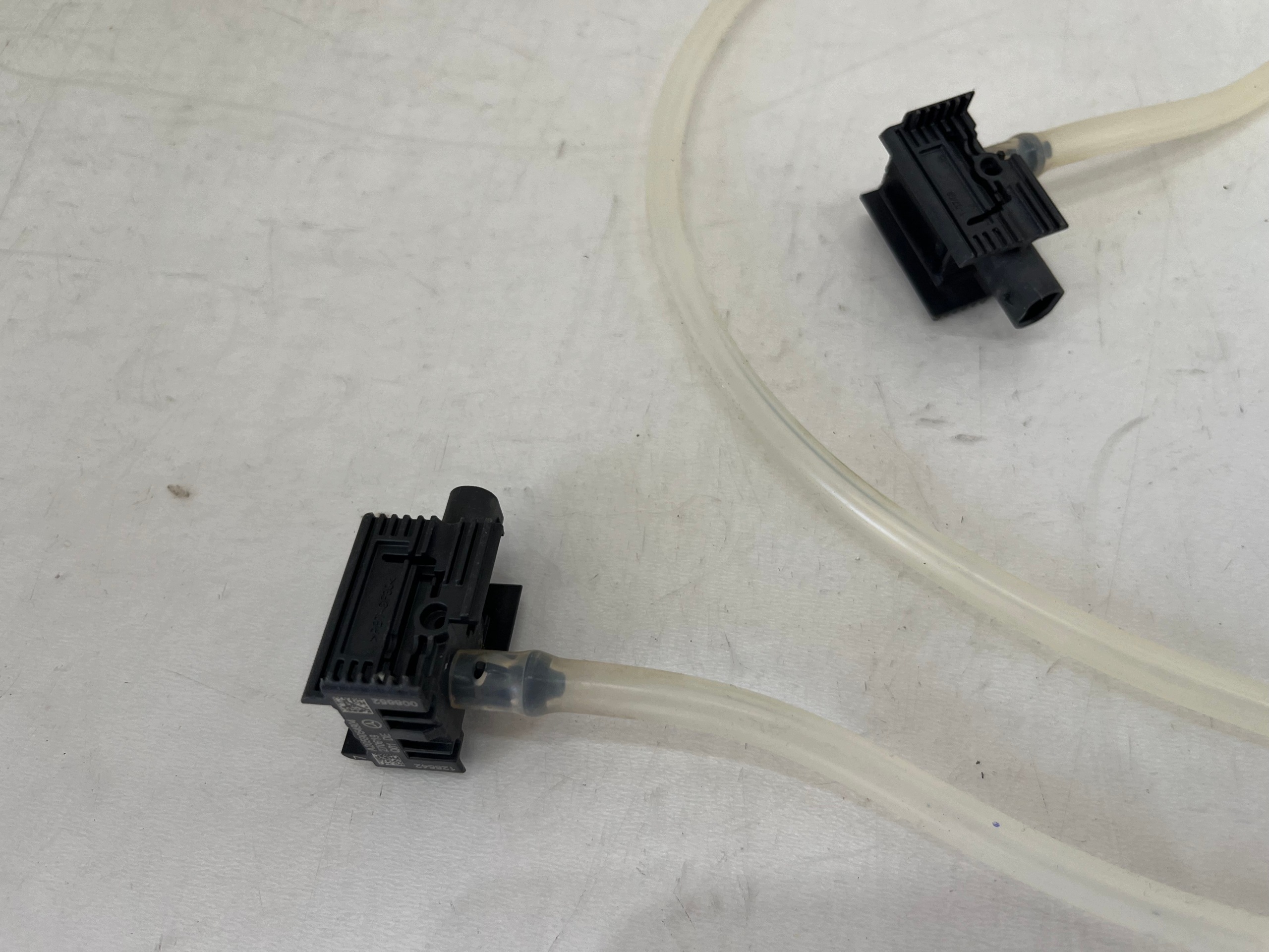 MERCEDES CLASE C W205 SENSOR PEATÓN A2059054904 image 6