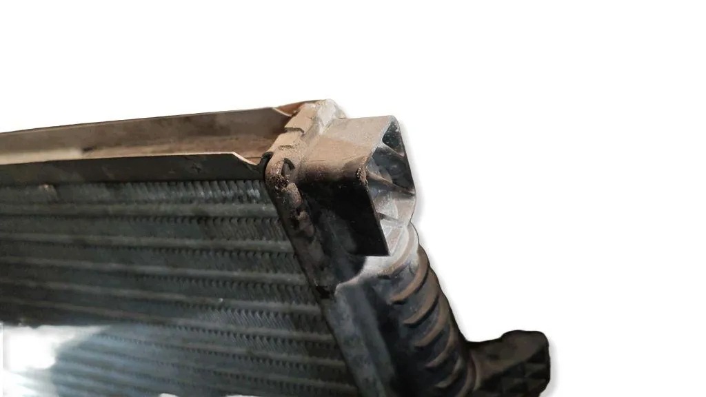 Intercooler Alfa Romeo 159 2.4L 154kW OEM 68740909 image 3