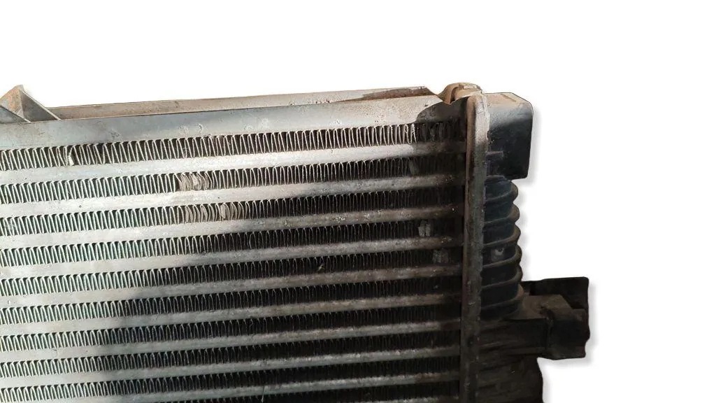 Intercooler Alfa Romeo 159 2.4L 154kW OEM 68740909 image 8