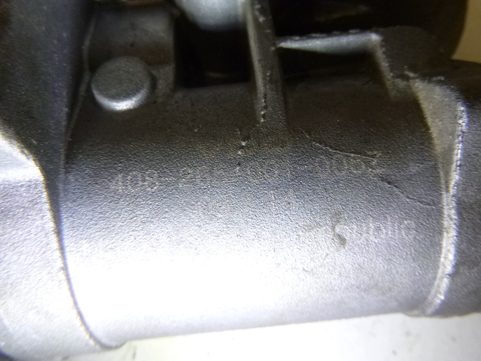 Válvula EGR Usada VW Golf 5 Touran A3 1.6 8V image 8