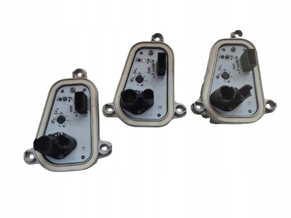 Módulo de Luzes LED Audi 1420000445 Usado image 3