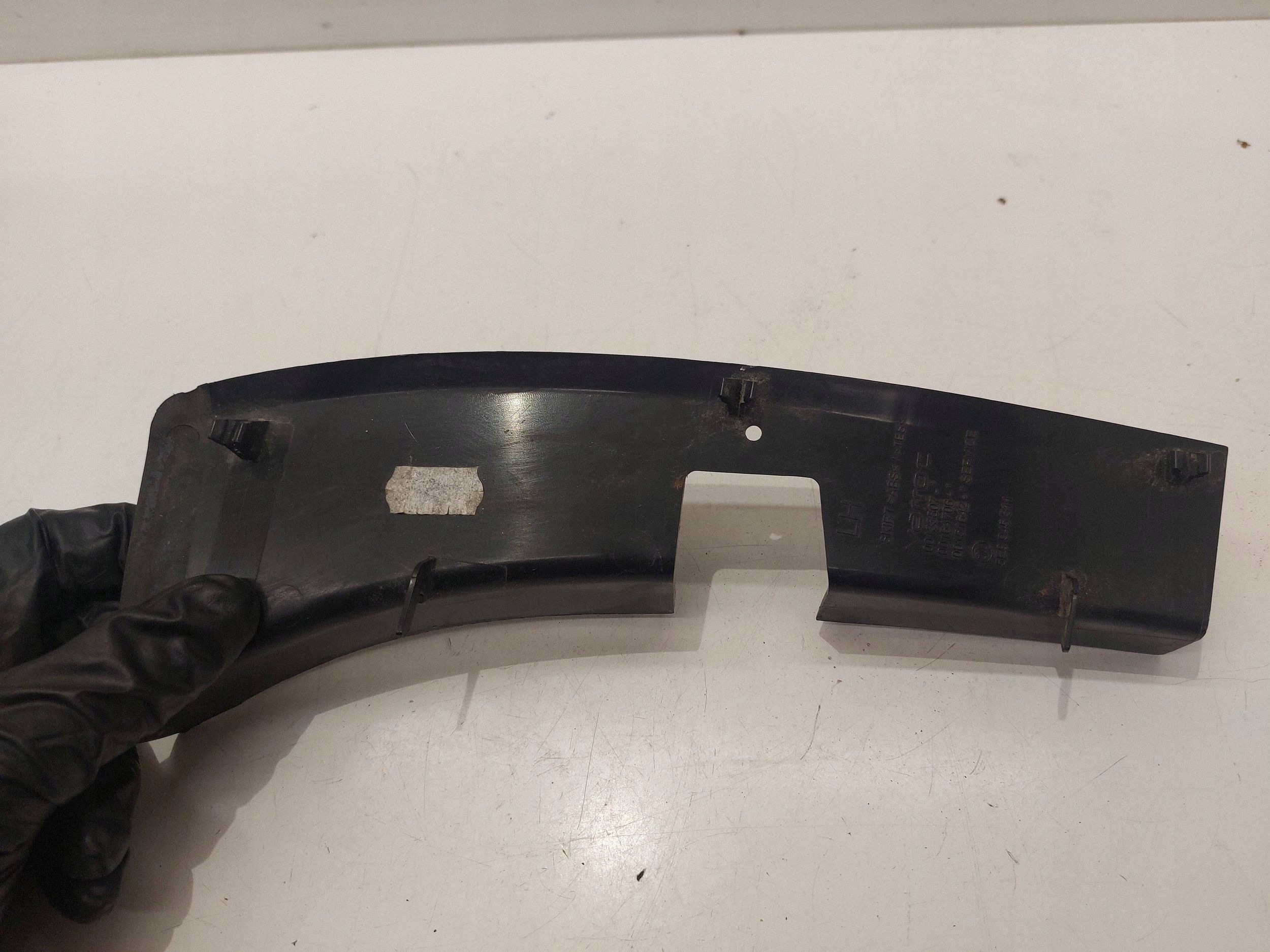 Takavalon kehys vasen Skoda Octavia Mk3 5E 00133807