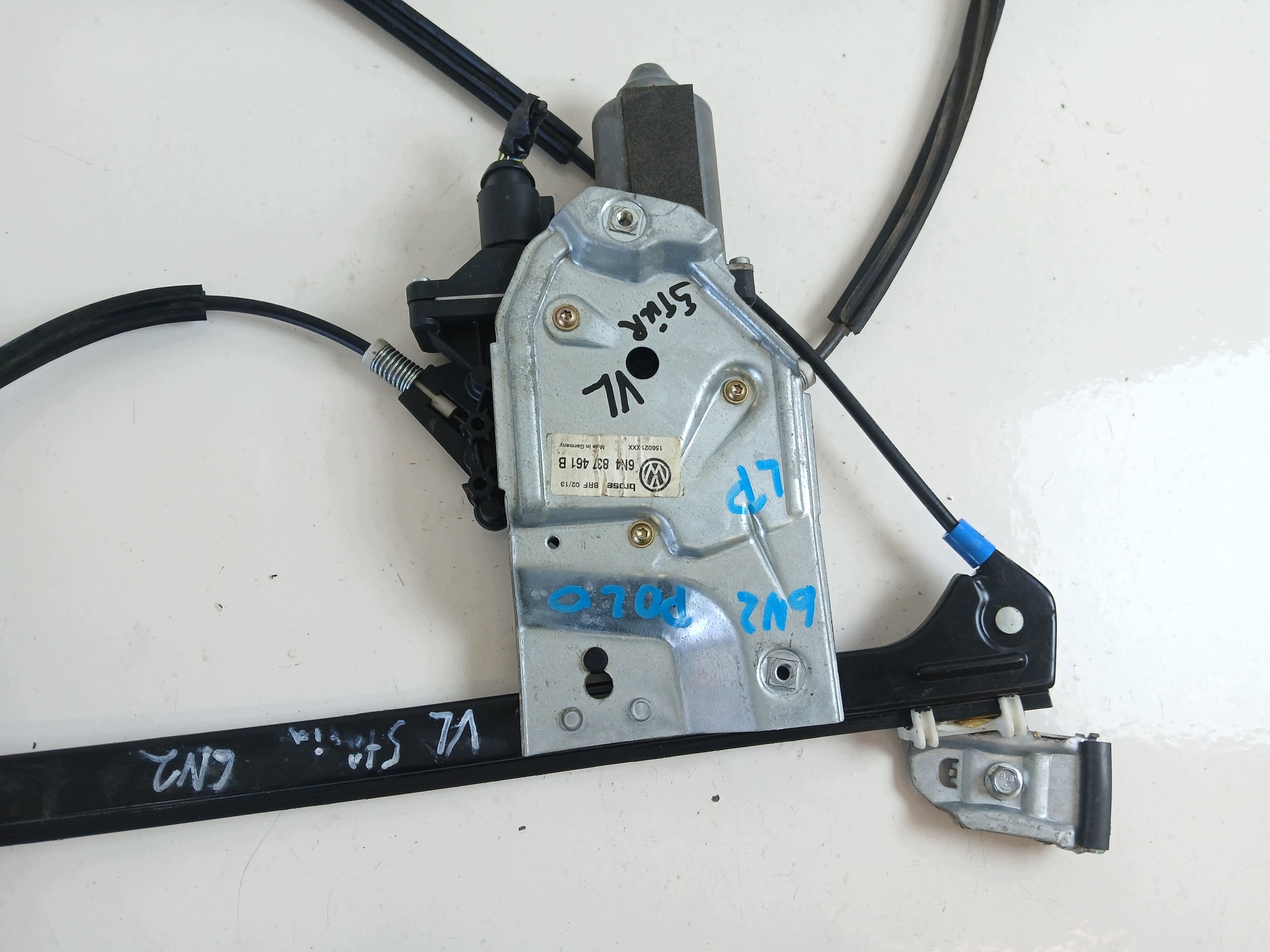 VW Polo 6N III Motor de Vidro Esquerdo Dianteiro 6N3959801D image 3