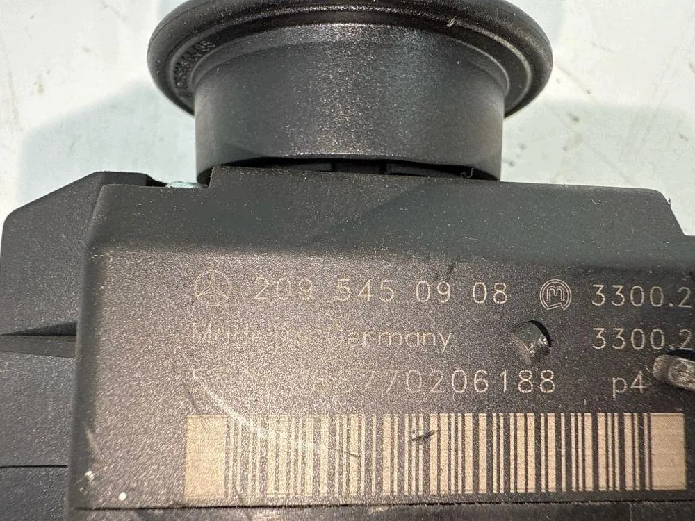 Stacyjka MERCEDES-BENZ C (W203) 2095450908 2.2L diesel 110kW 2003 image 8