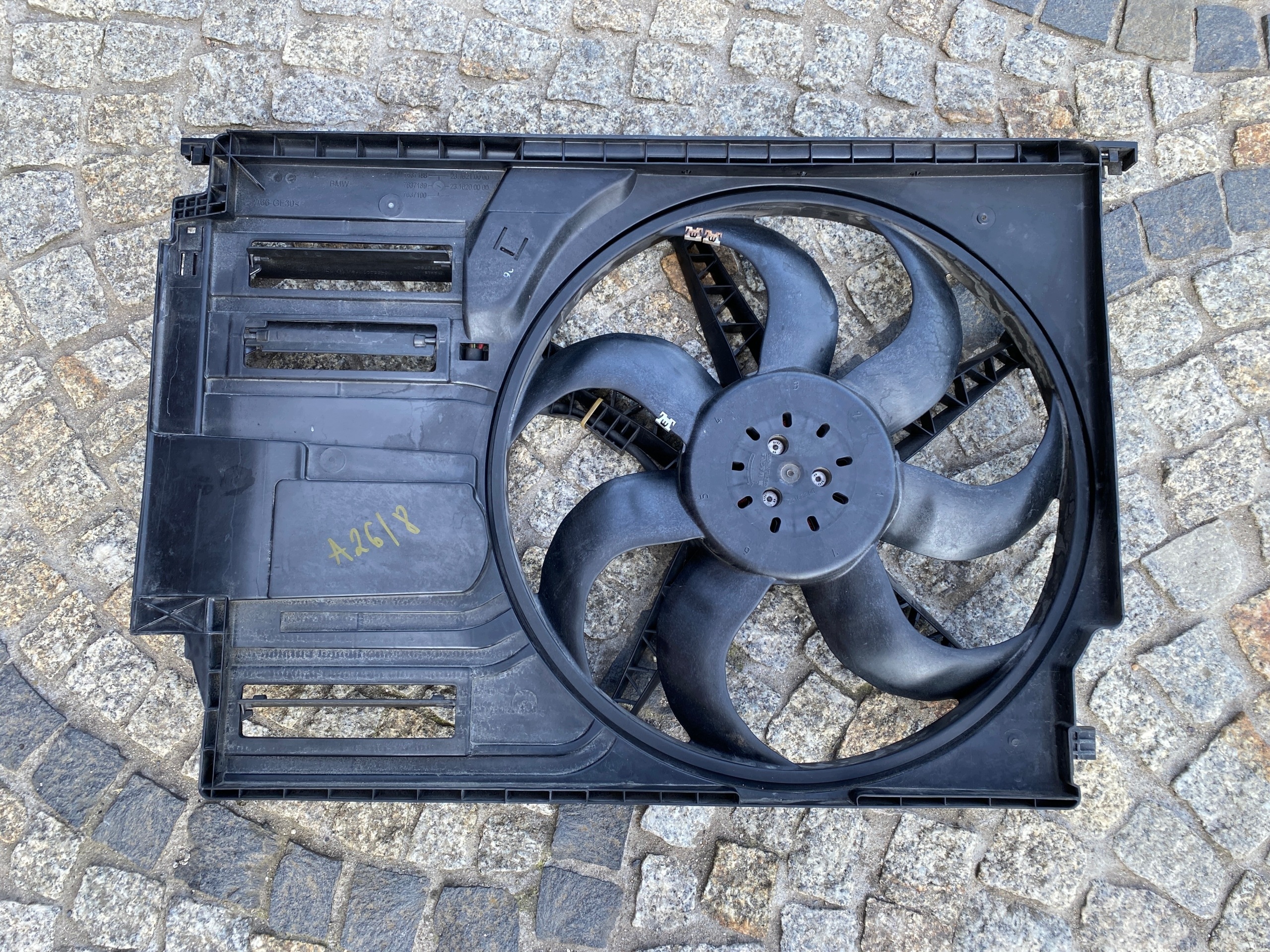 BMW F39 F48 MINI F56 jäähdyttimen tuuletin
