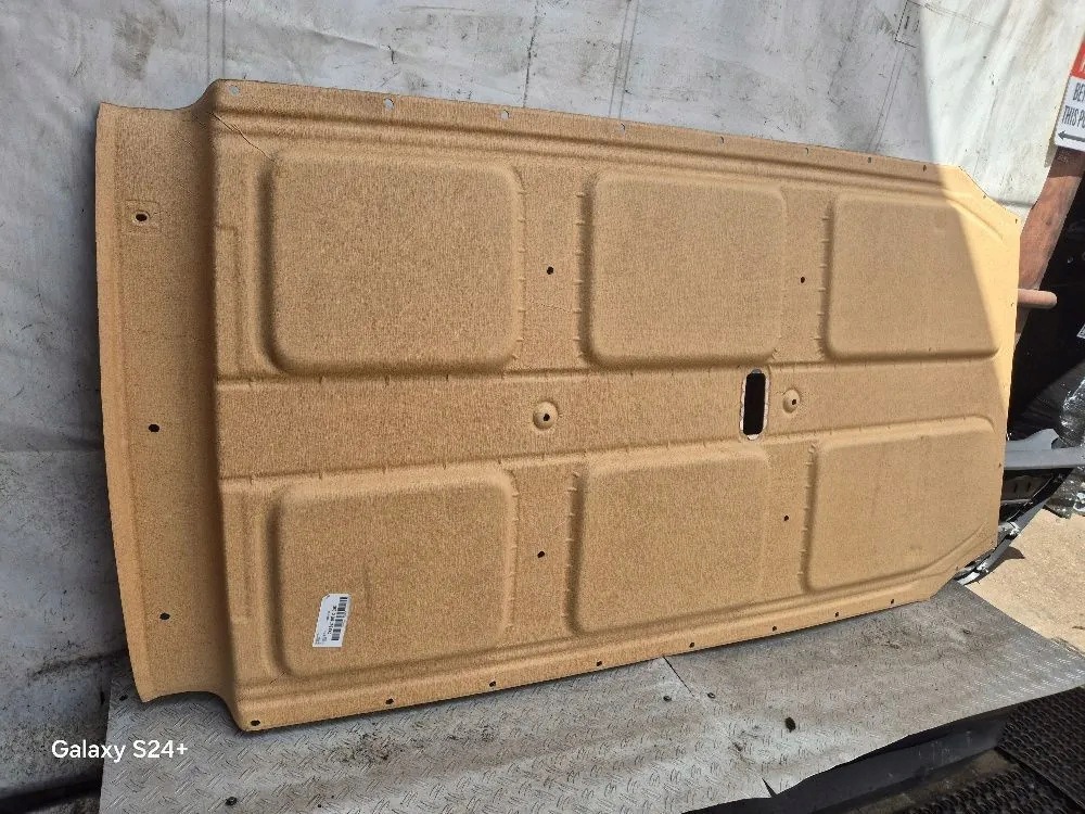 PODSUFITKA VW CADDY III LIFT MAXI 2K3867499C image 3