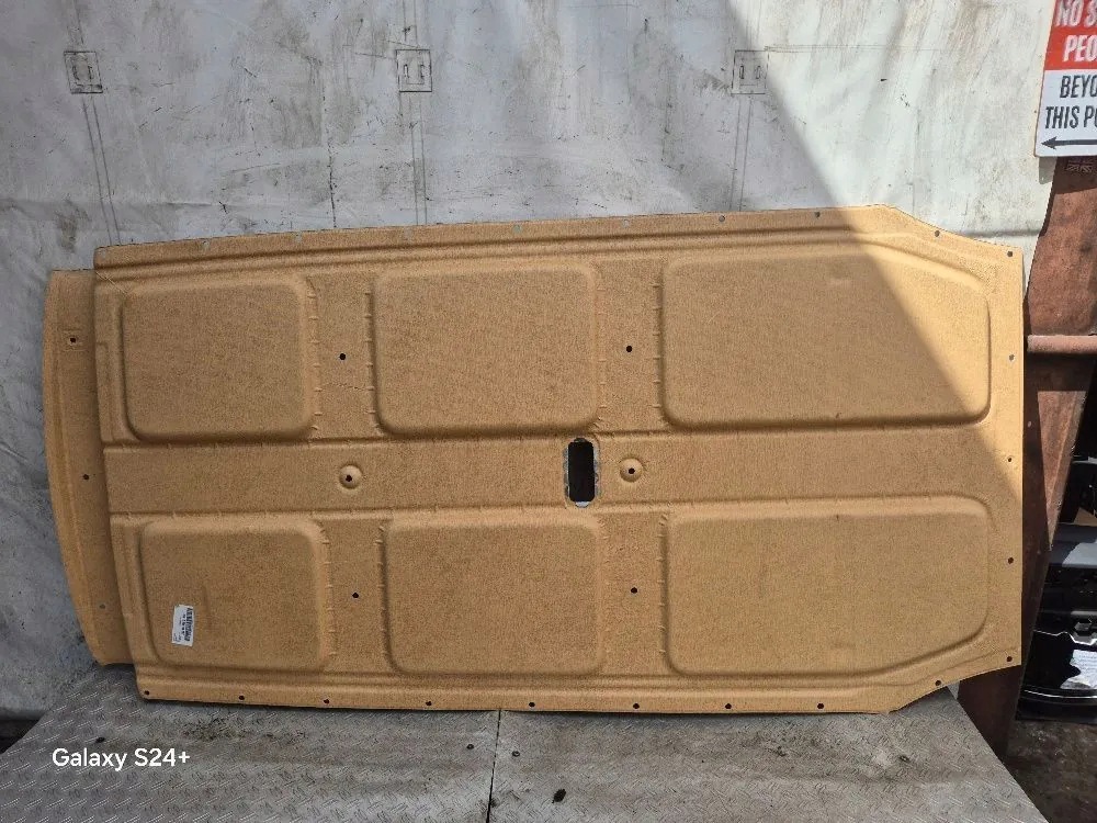 PODSUFITKA VW CADDY III LIFT MAXI 2K3867499C image 7