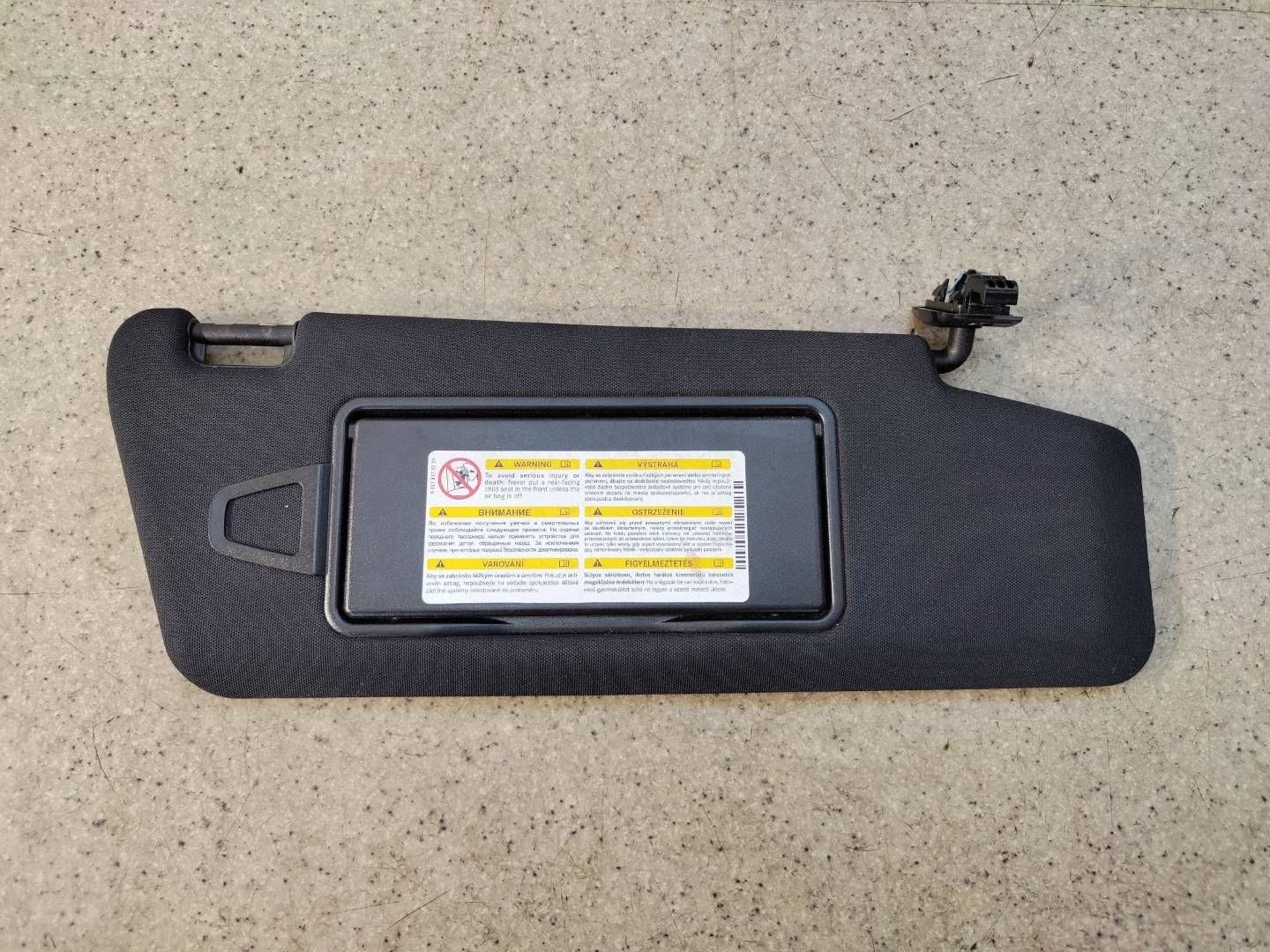 Aurinkosuoja oikea etumatkustaja A2128103610 Mercedes CLS W218