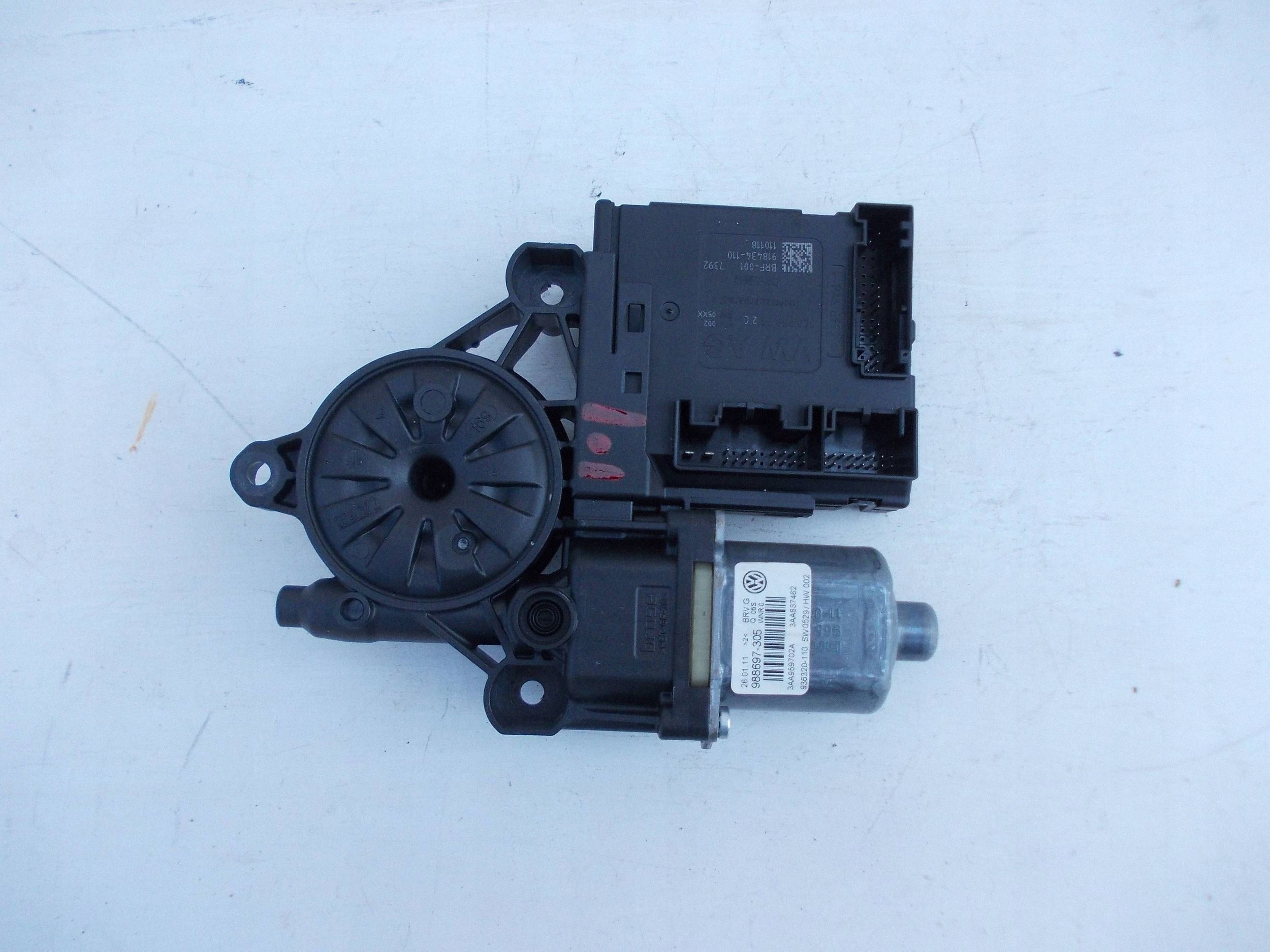 Motor de Vidro Dianteiro VW Passat 3C0959792C Usado image 2
