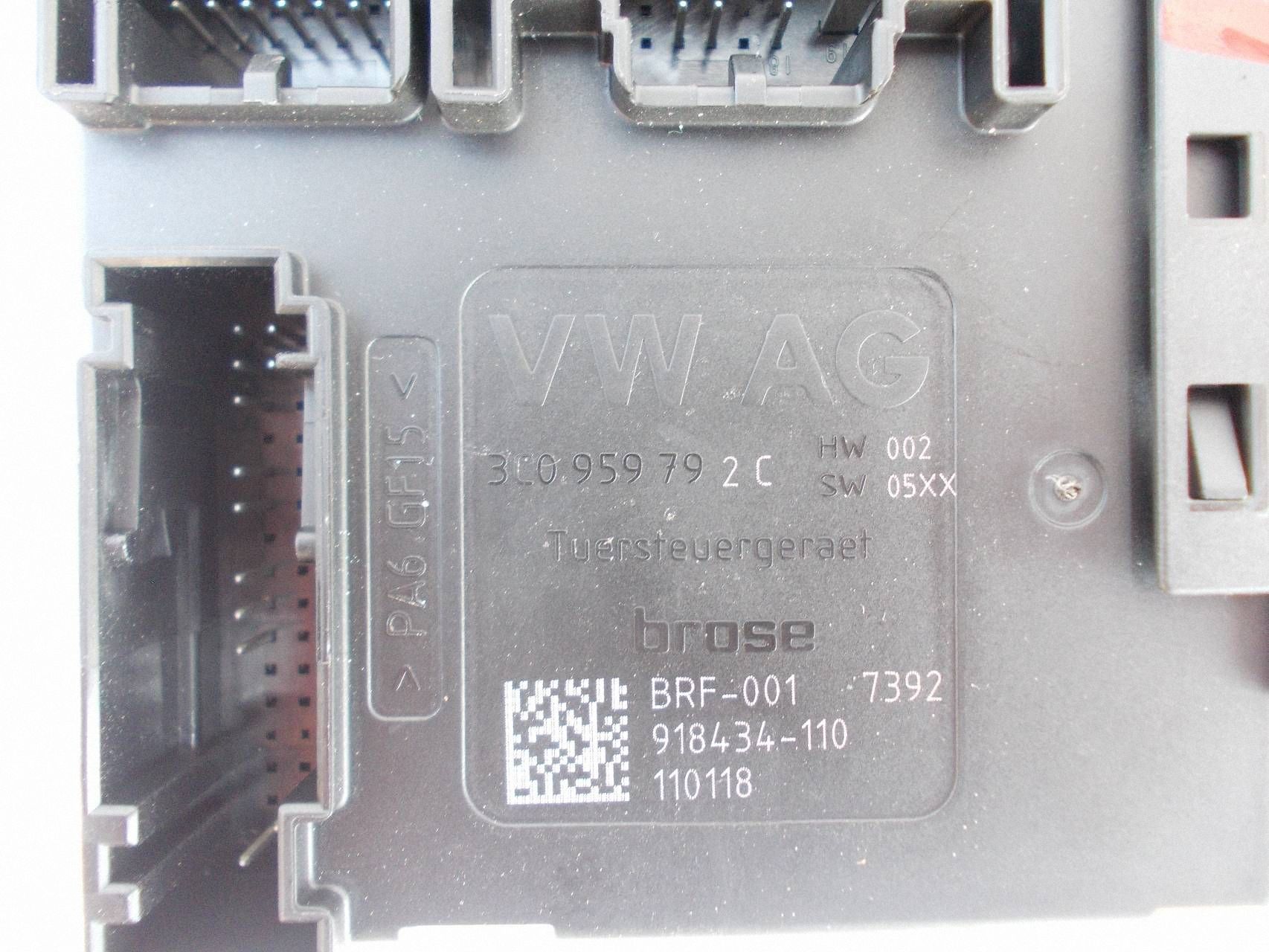 Motor de Vidro Dianteiro VW Passat 3C0959792C Usado image 4