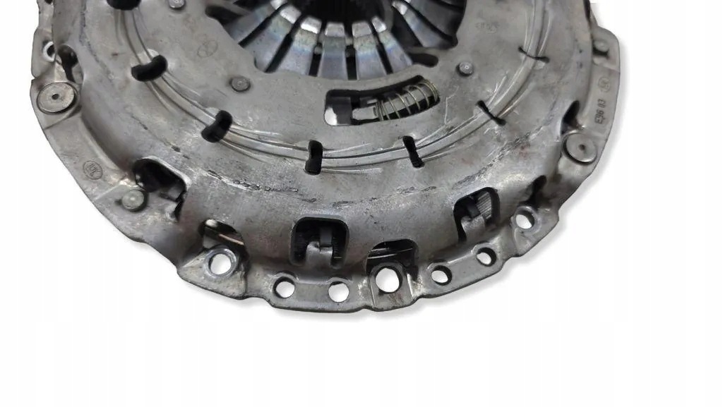Embrayage BMW E90 3.0 D M57 124041310 image 9