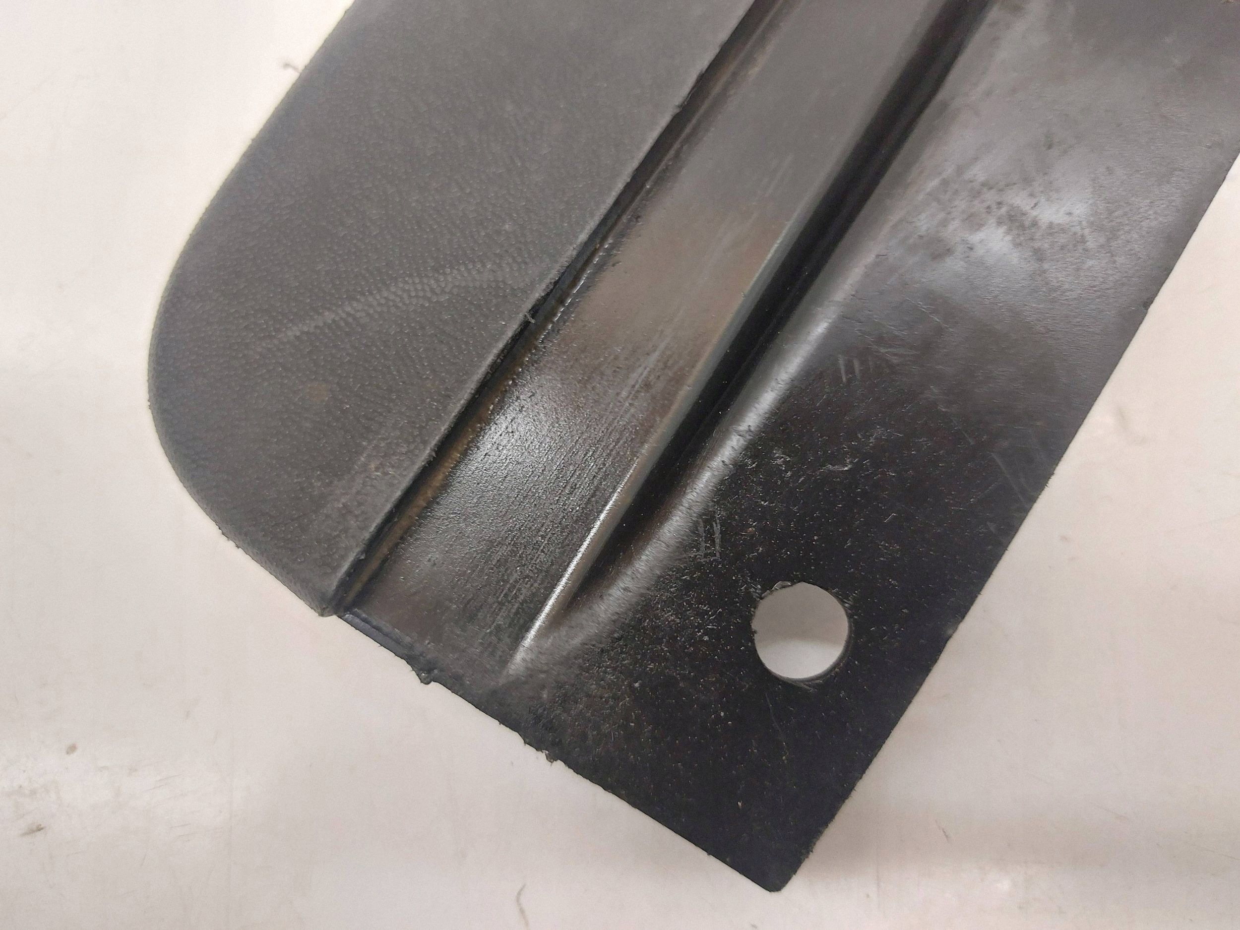 Skoda Octavia Mk3 (5E) 2013 Front Mud Flaps OEM 5E0075111 image 3
