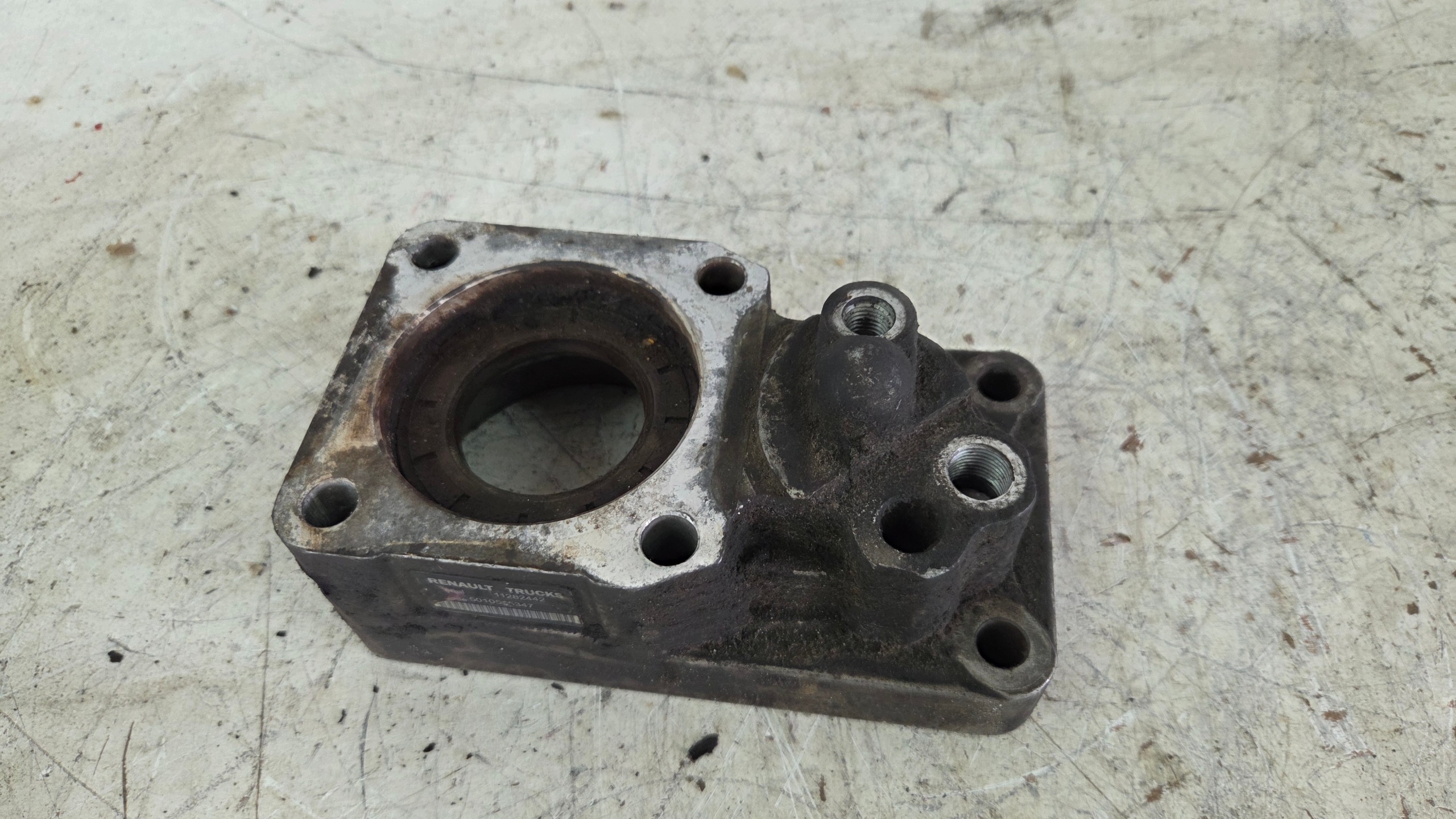 Prise de force PTO ZF Renault DAF Iveco MAN 5010545347 image 2