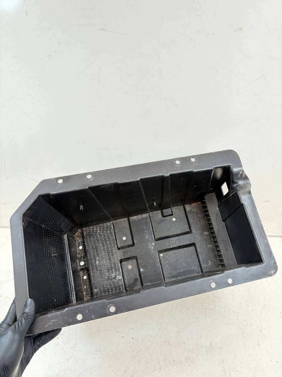 MERCEDES SPRINTER W907 Support Batterie A9076103000 image 2