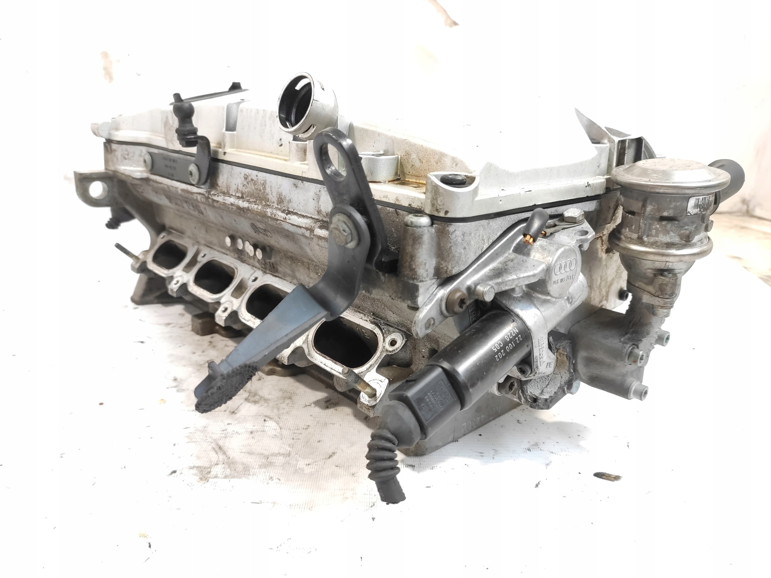 Culata Audi A4 B6 A6 C5 2.0 20V ALT Usada image 3
