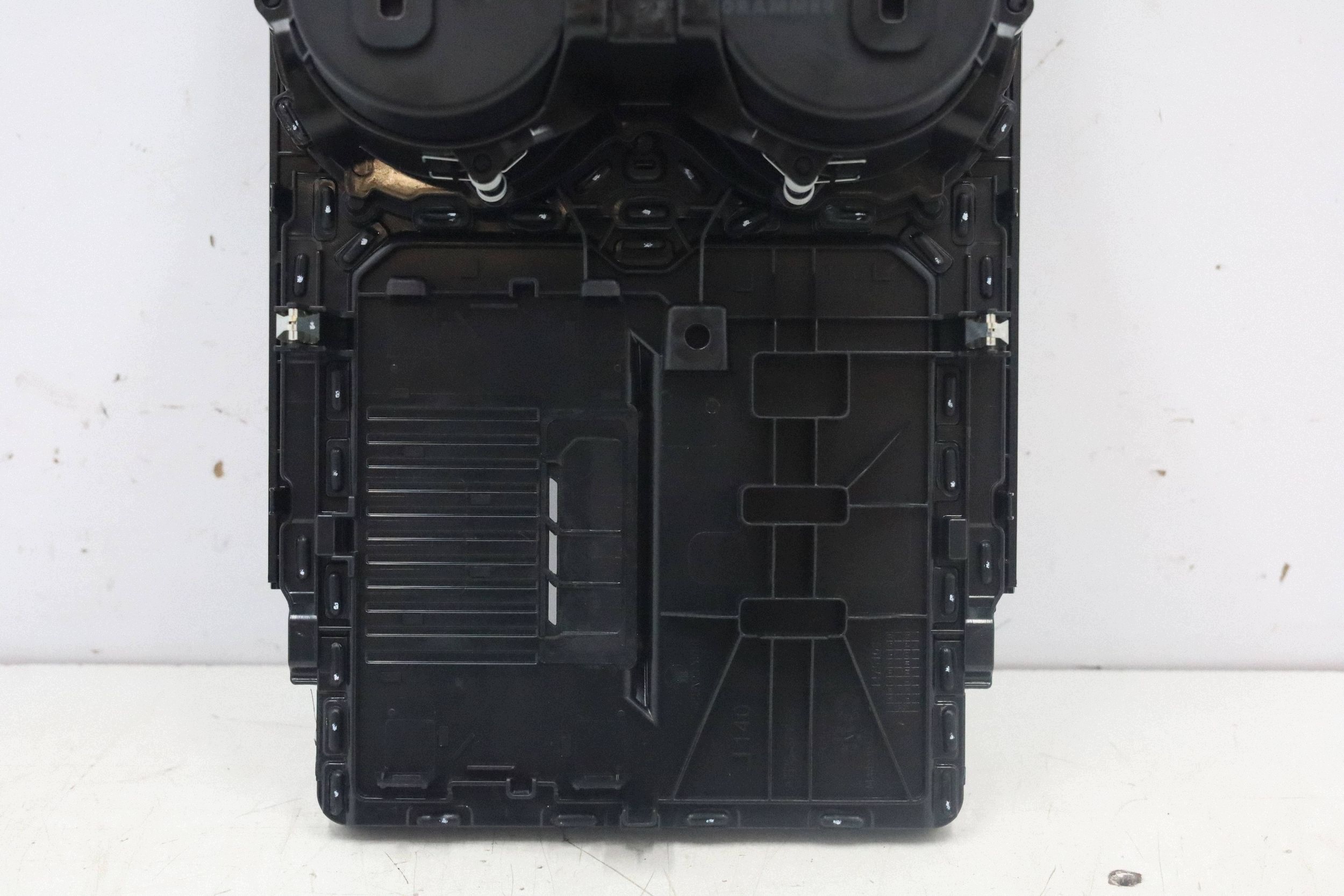 Getränkehalter Ablage BMW G60 G61 G90 G99 OEM 5A854F7MWGK45689 image 7