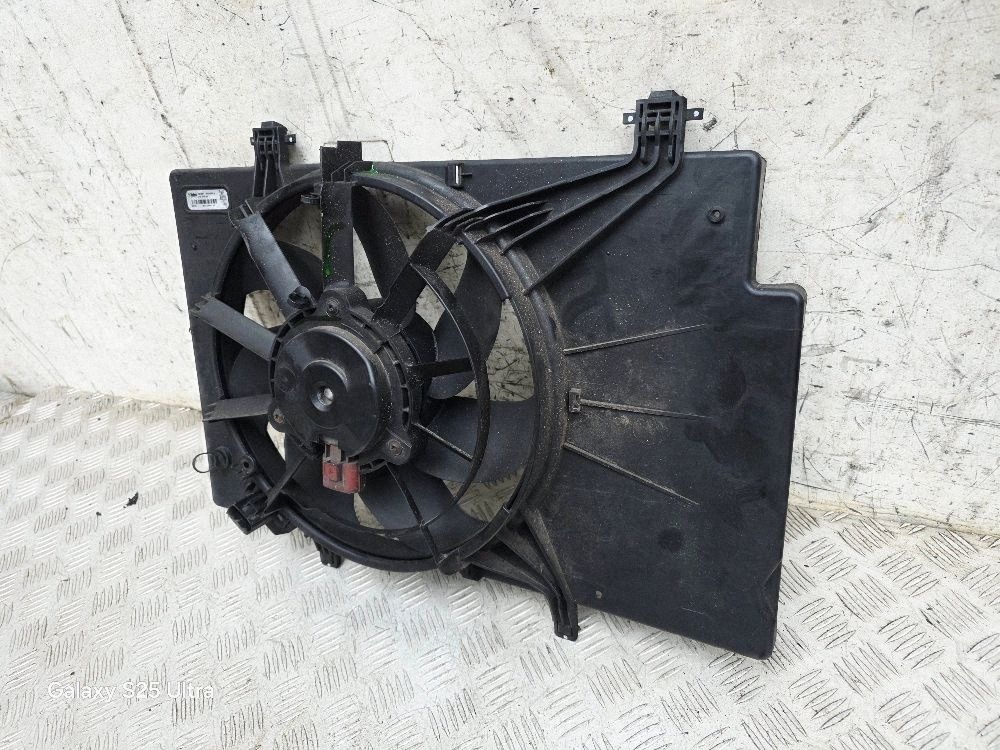 Ford B-MAX Radiateurventilator M134394H 1.0L 74kW 2014 image 4
