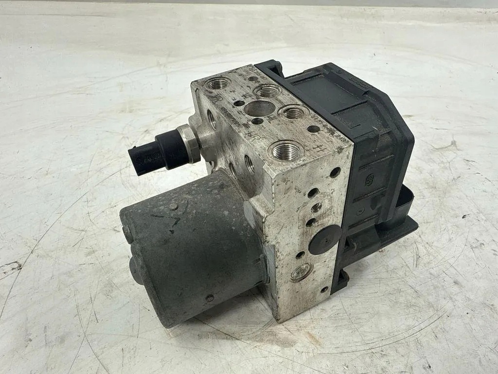ABS-pomp BMW 3 (E46) 6755245 3.0d 135kW 2001 image 2