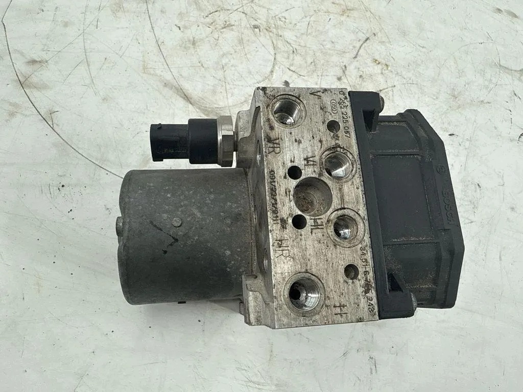 ABS-pomp BMW 3 (E46) 6755245 3.0d 135kW 2001 image 3
