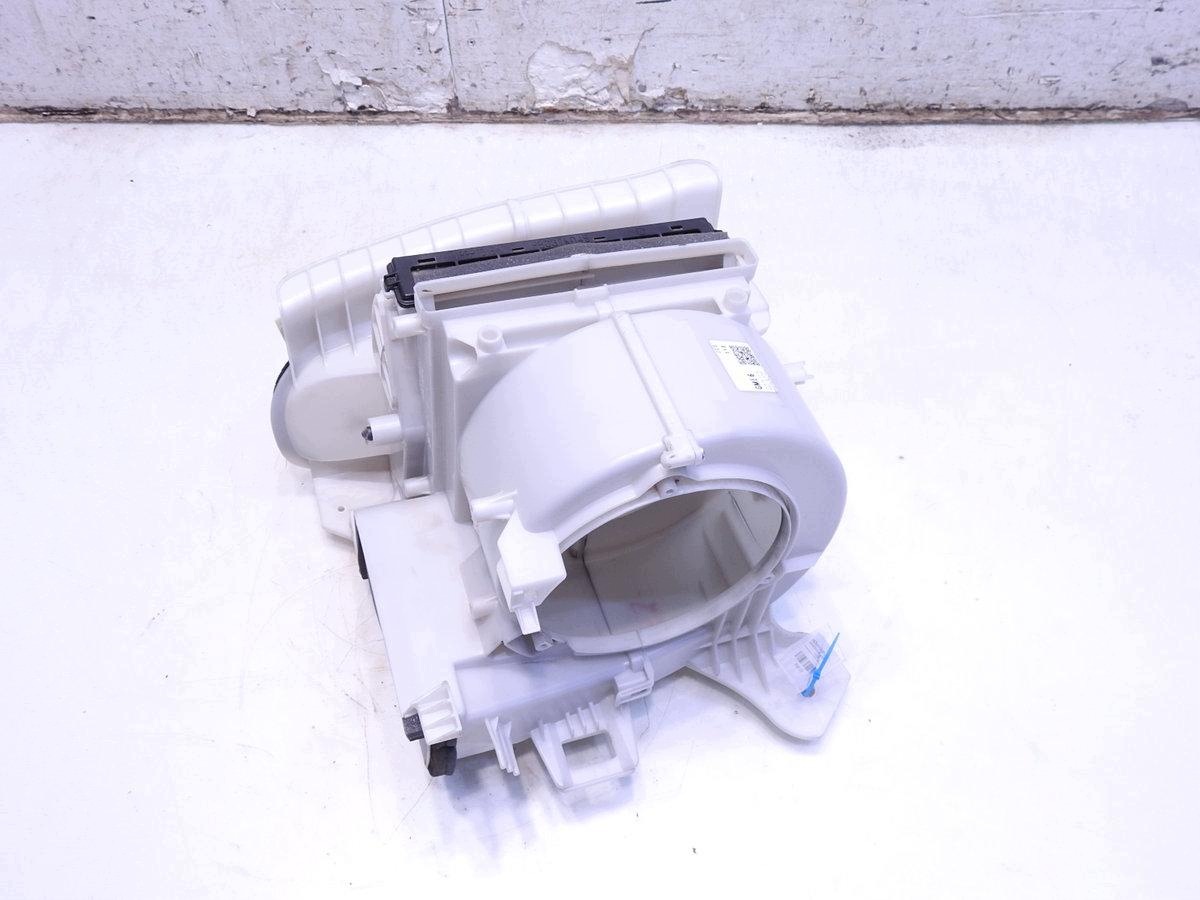 Boîtier de ventilateur Mazda 6 III GJ HB011GHP9 image 3