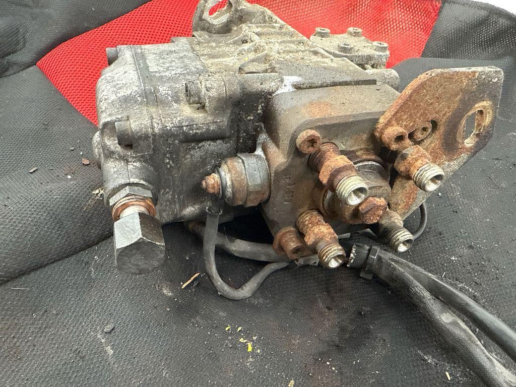 Bomba de Combustível VW Polo 6N1 1.9 TDI 028130082 image 7
