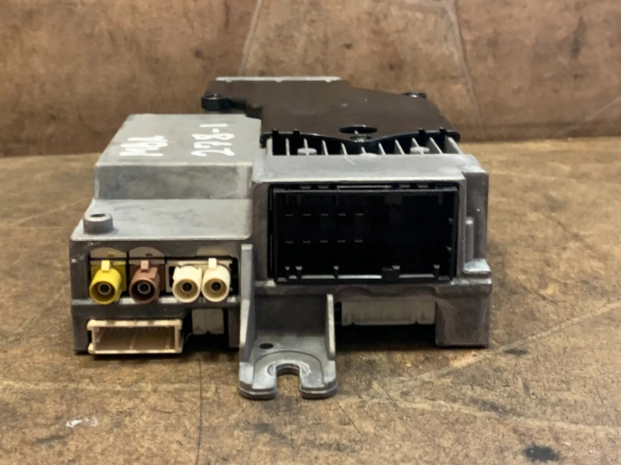 BMW Radiovahvistin Harman Becker 7928571 image 6