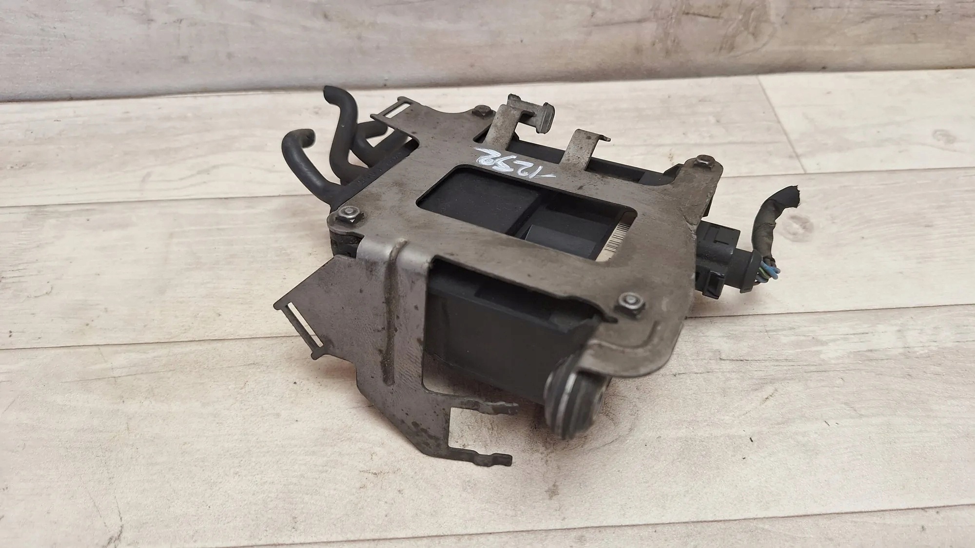 Soupape dépression VW Passat B6 03G131051DS image 4