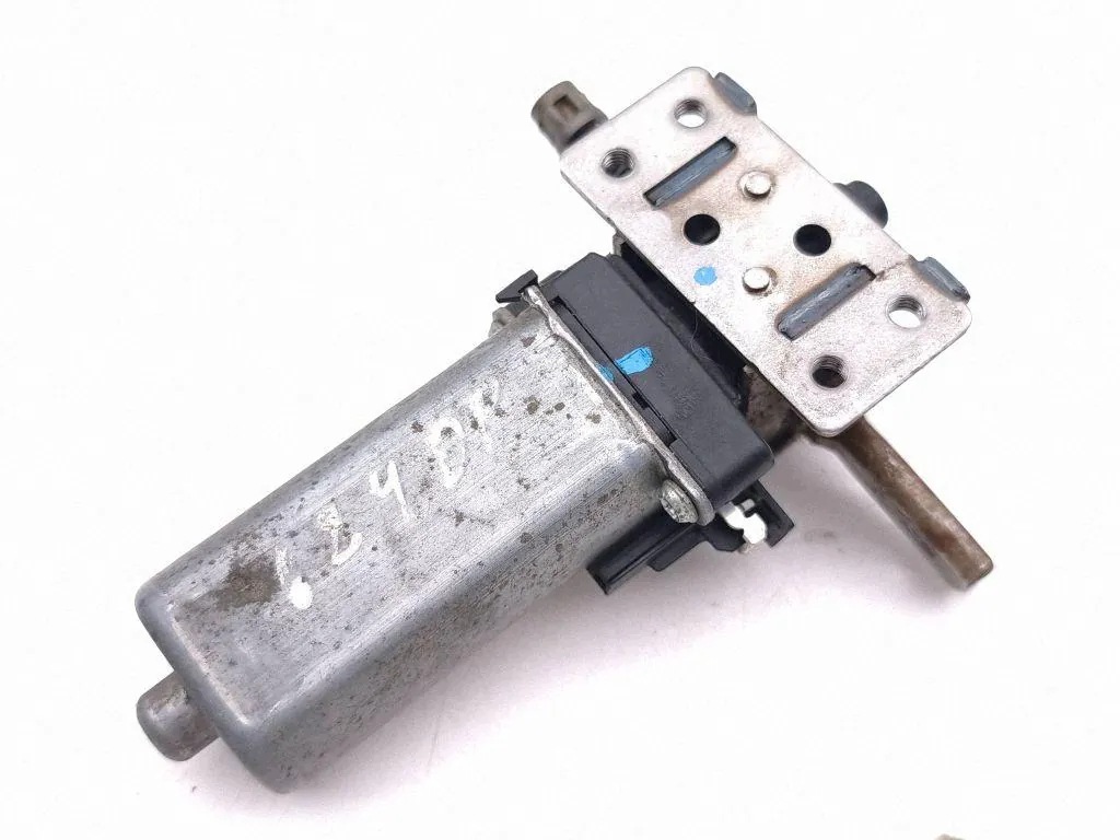 Motor do Banco Dianteiro Direito Audi Q7 (4L) D331000 image 3