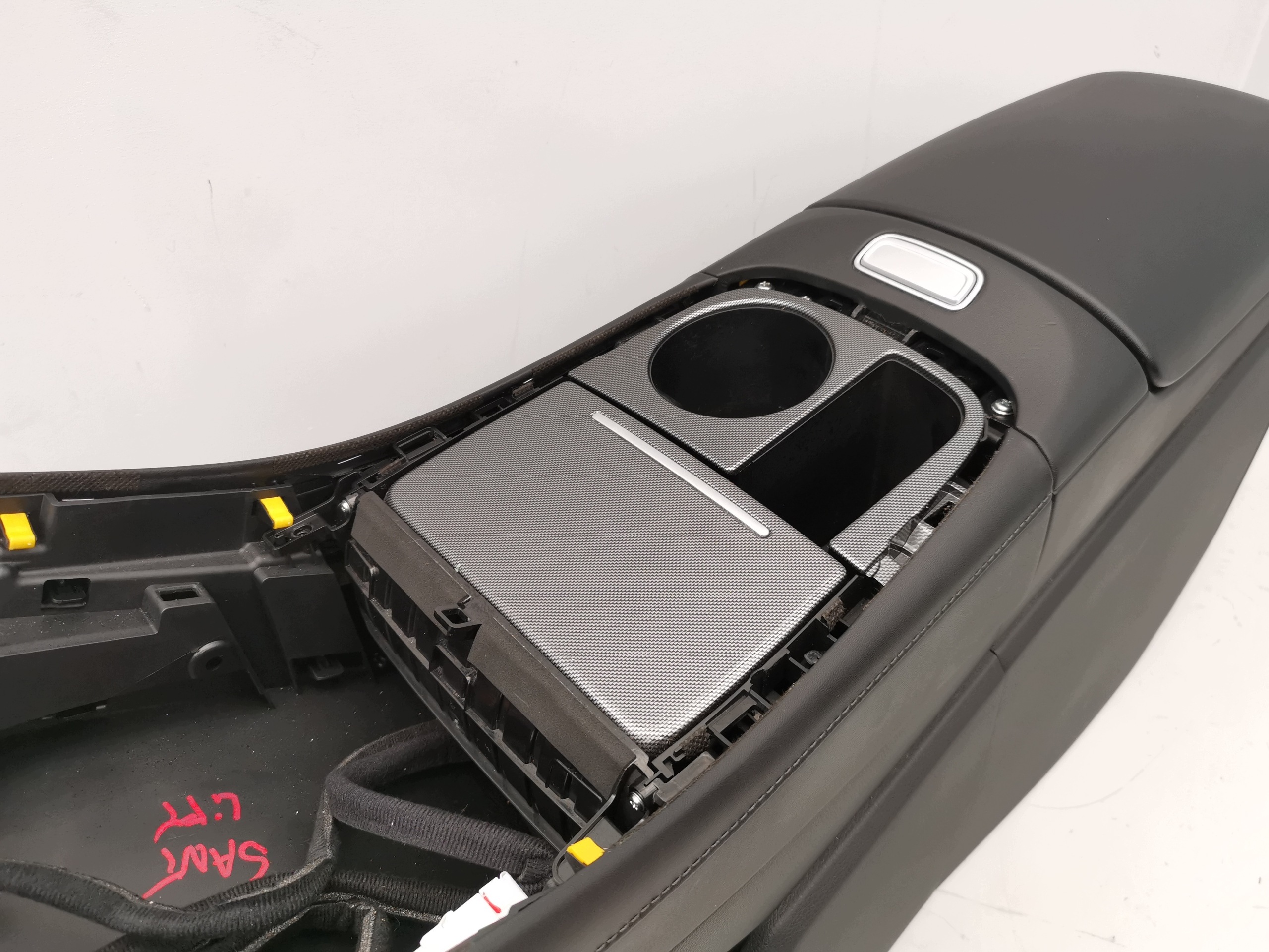 Hyundai Santa Fe IV Lift Armlehne Tunnel Mittelpanel Dekor FGHRTY744554 image 6