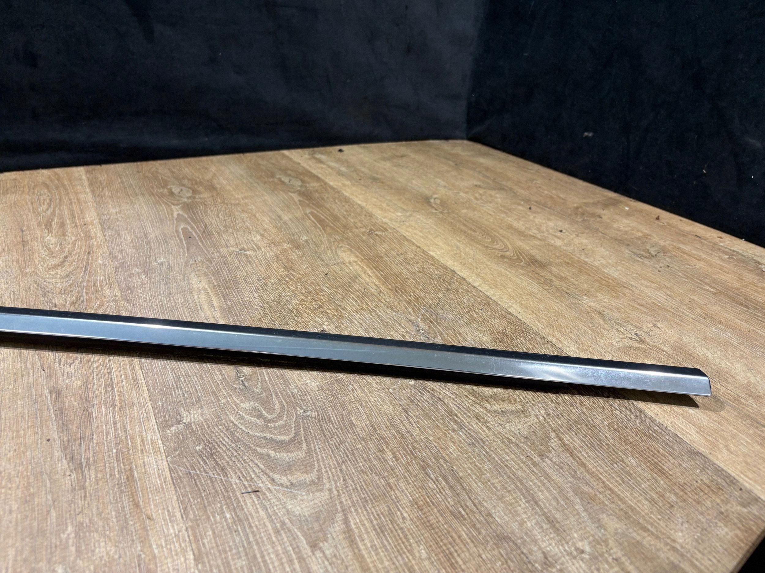 Front Right Door Trim Jaguar F-Pace HK8321452 image 4