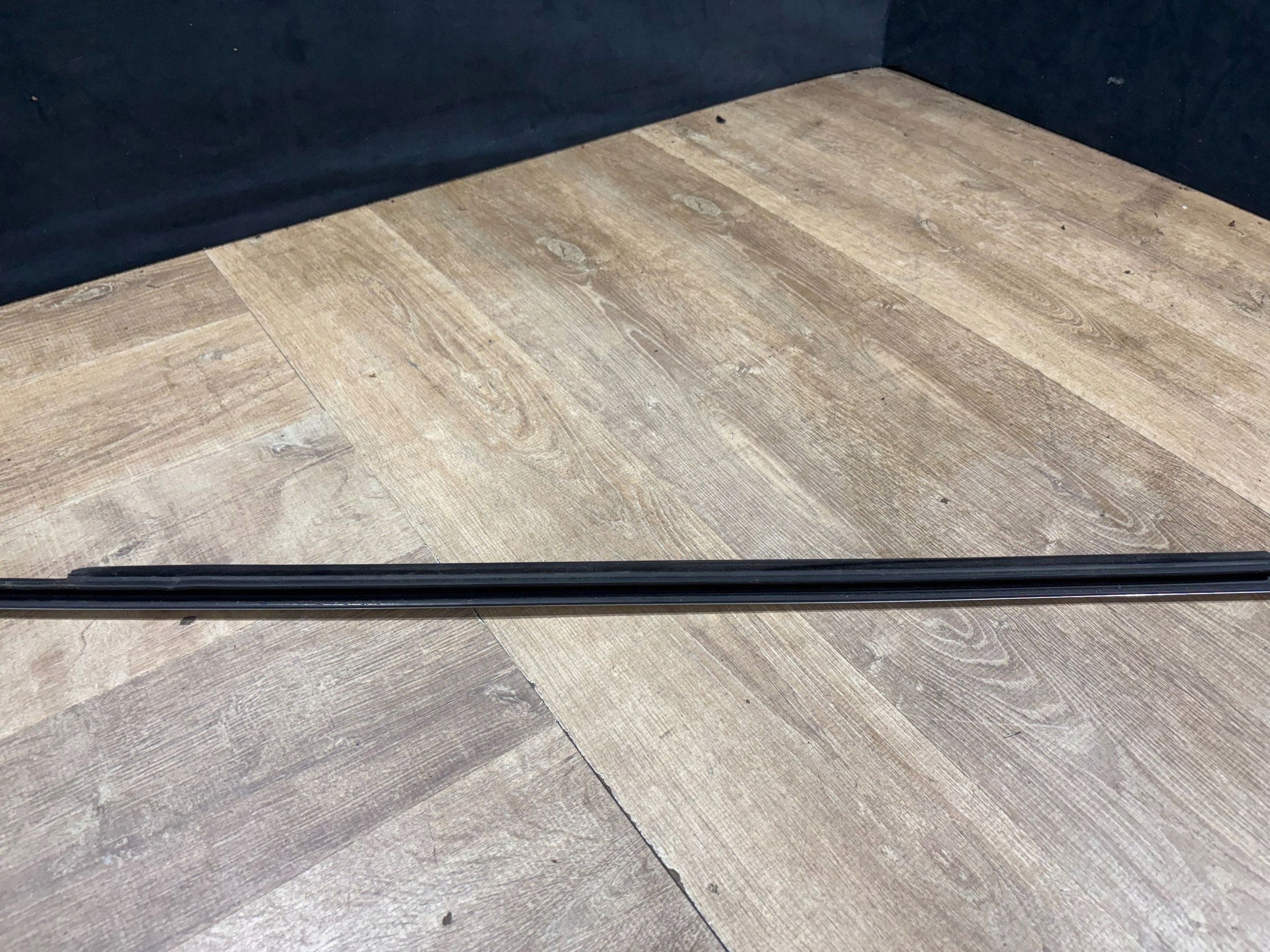 Front Right Door Trim Jaguar F-Pace HK8321452 image 6