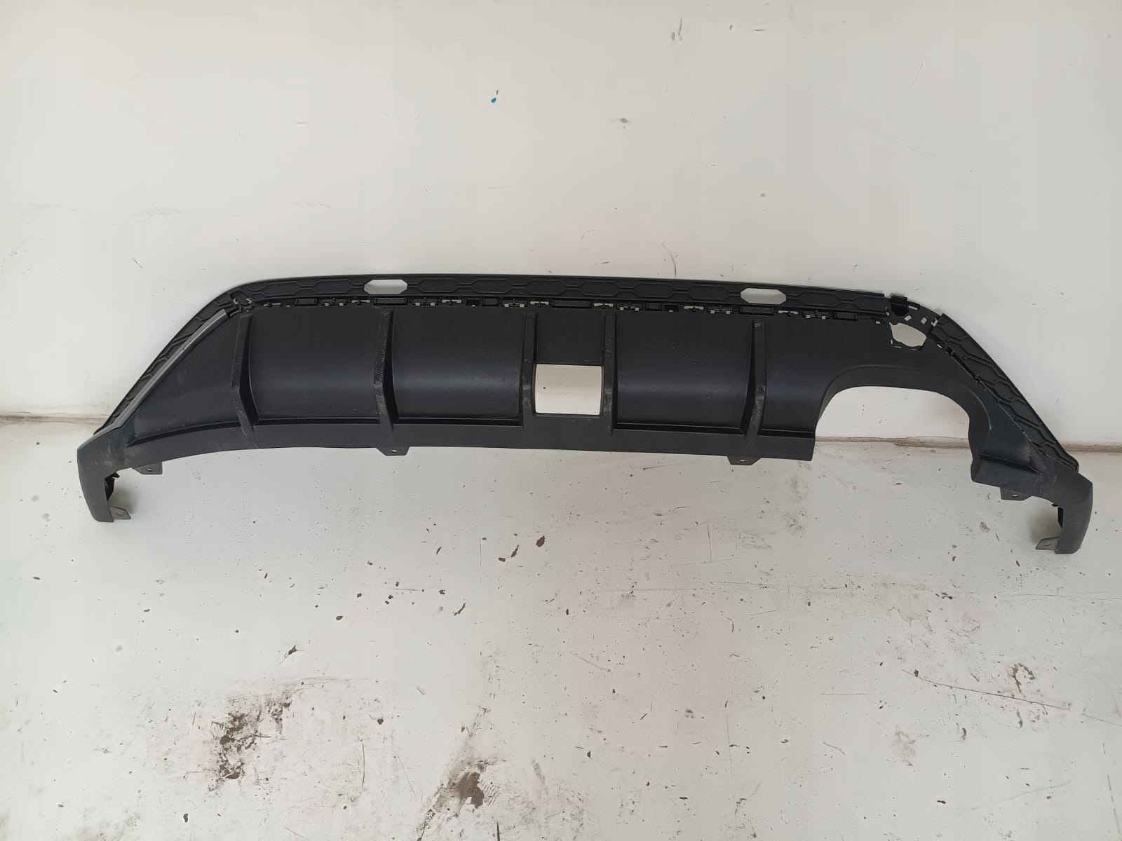 Spoiler arrière Hyundai Kona II N-LINE 86612-BEAA0 image 2