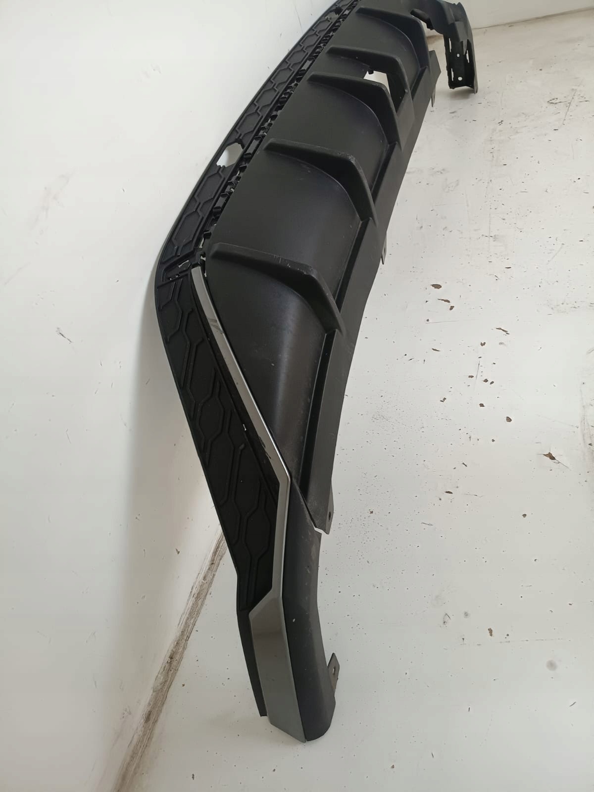 Spoiler arrière Hyundai Kona II N-LINE 86612-BEAA0 image 3