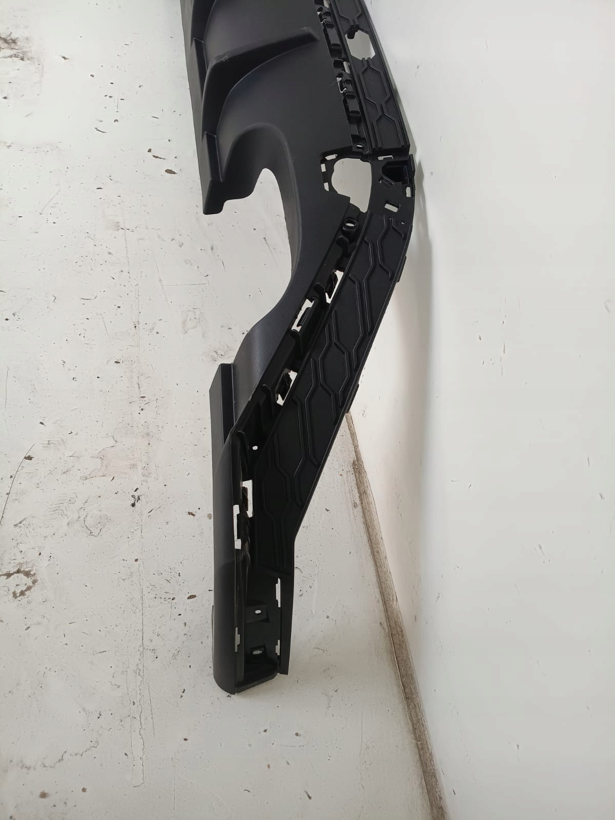Spoiler arrière Hyundai Kona II N-LINE 86612-BEAA0 image 4